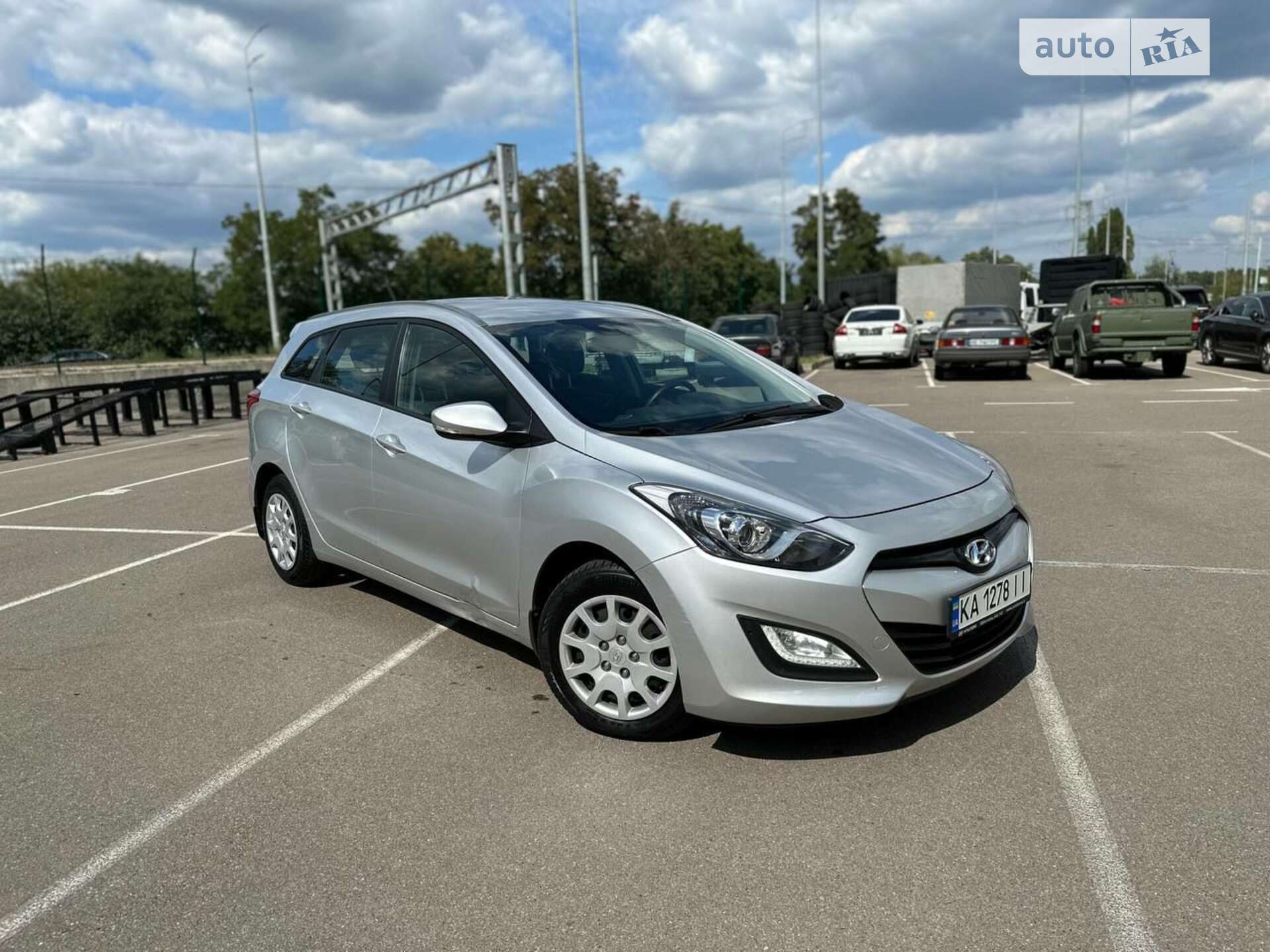 HYUNDAI I30 2012