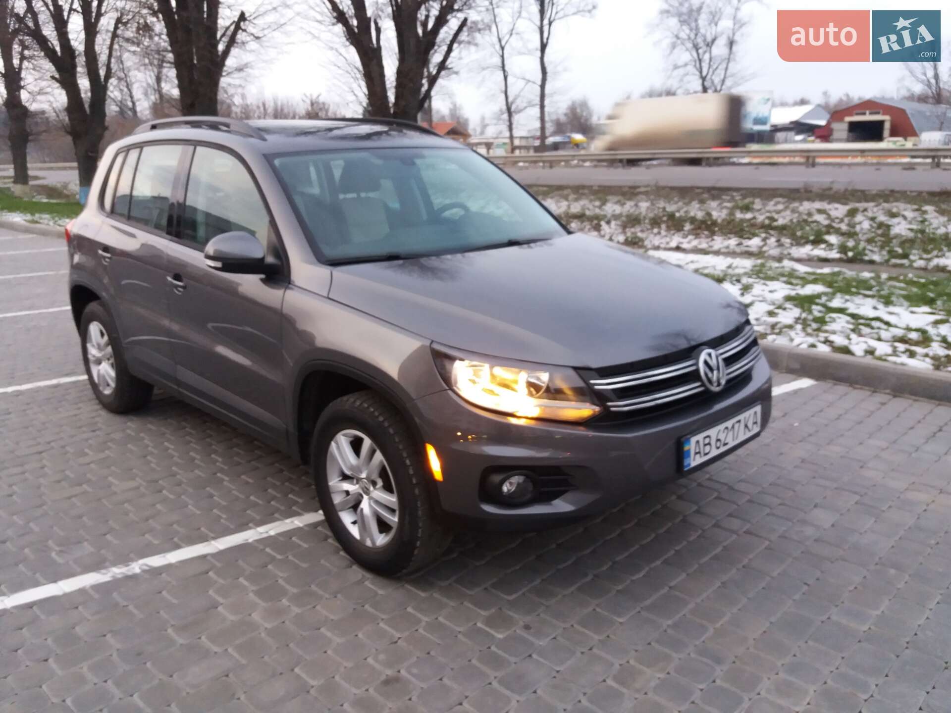 VOLKSWAGEN TIGUAN 2015