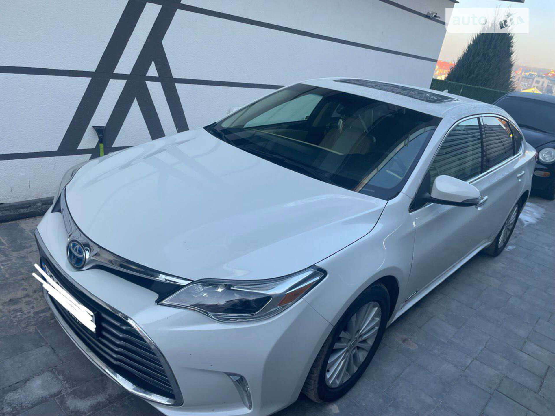 TOYOTA AVALON 2014