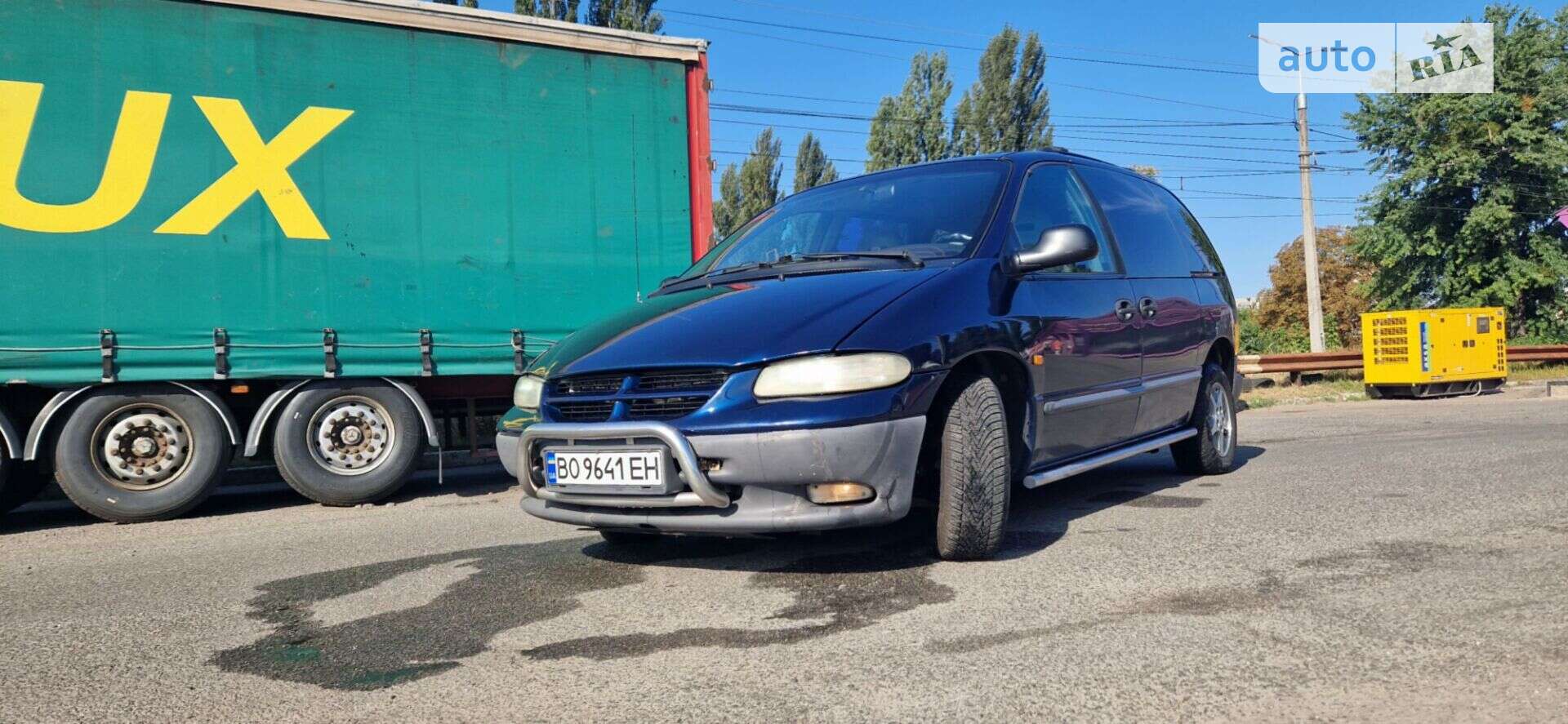 DODGE RAM VAN 2000