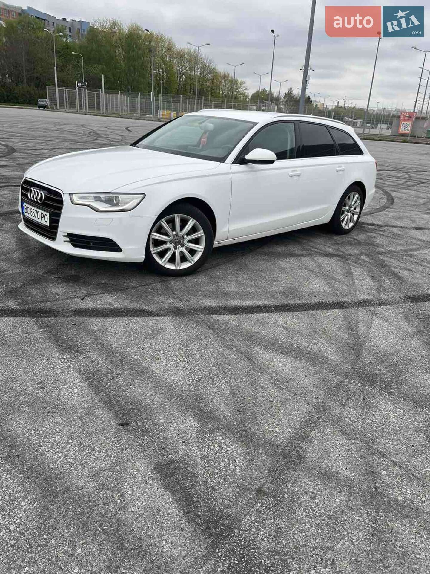 AUDI A6 AVANT 2013