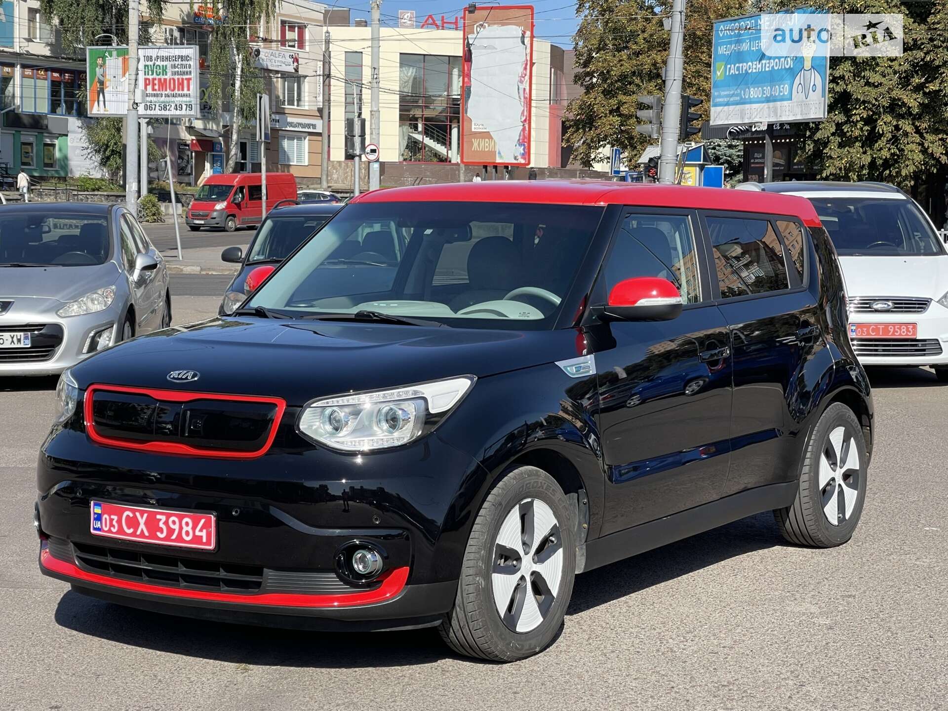 Головне фото звіту автомобіля KIA SOUL 2015