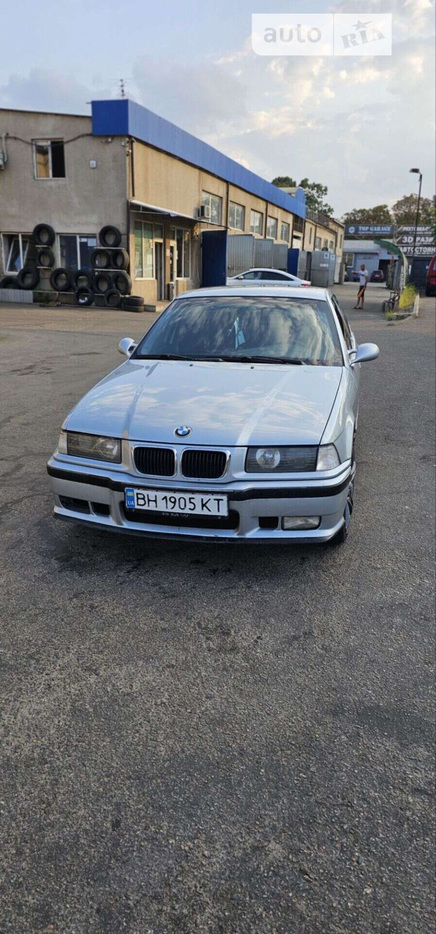 BMW 320I 1996