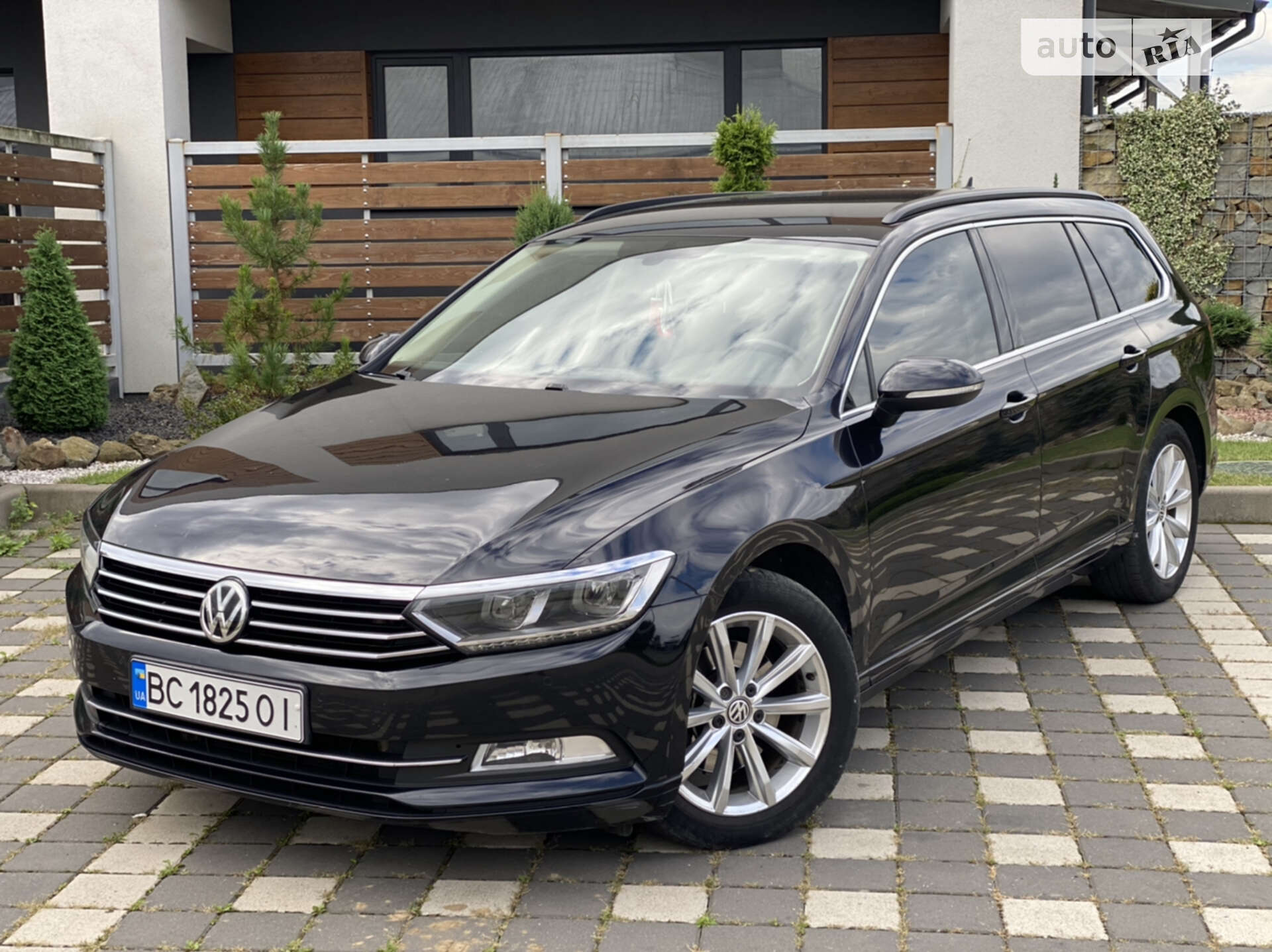 VOLKSWAGEN PASSAT 2018