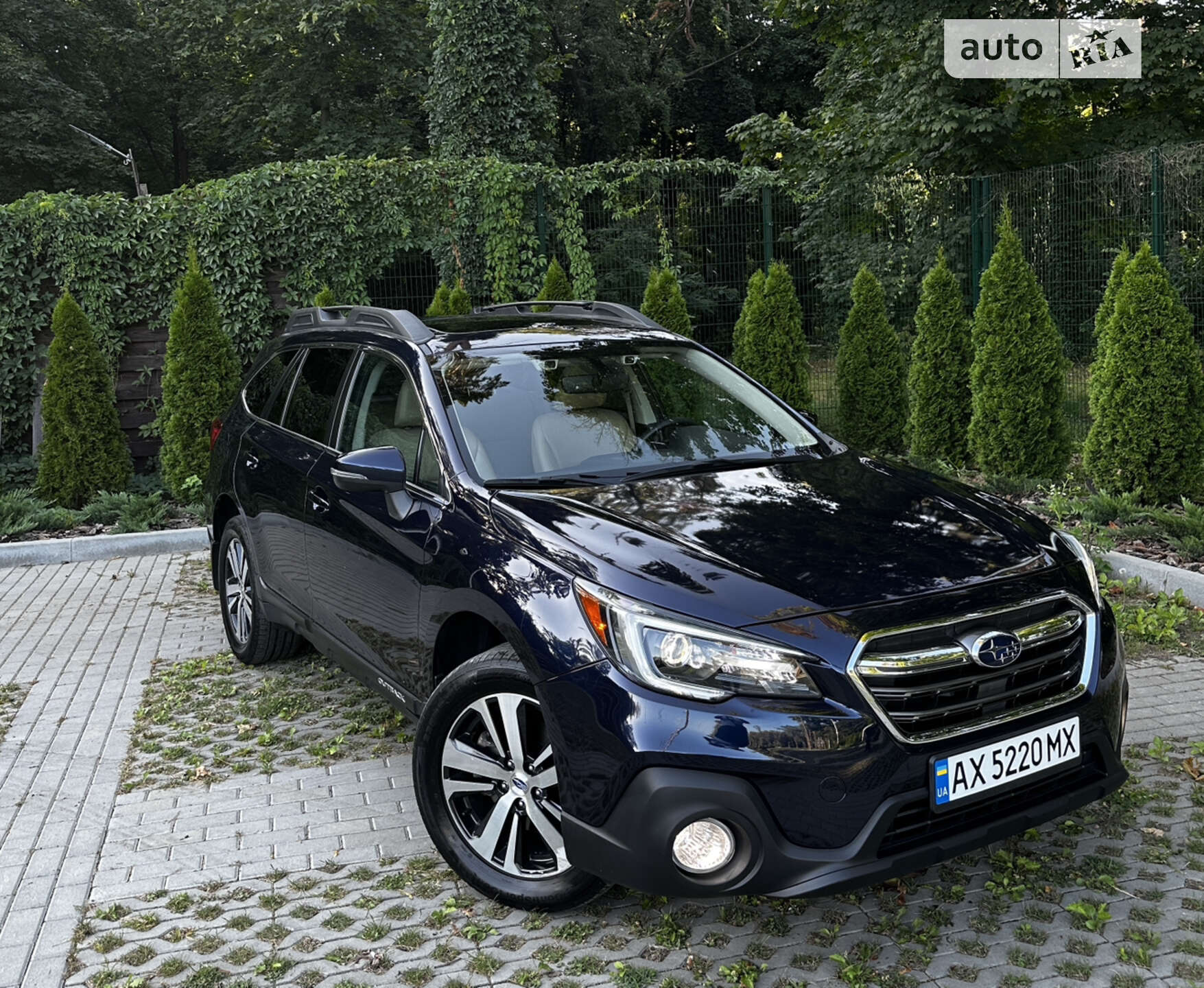 SUBARU OUTBACK 2018