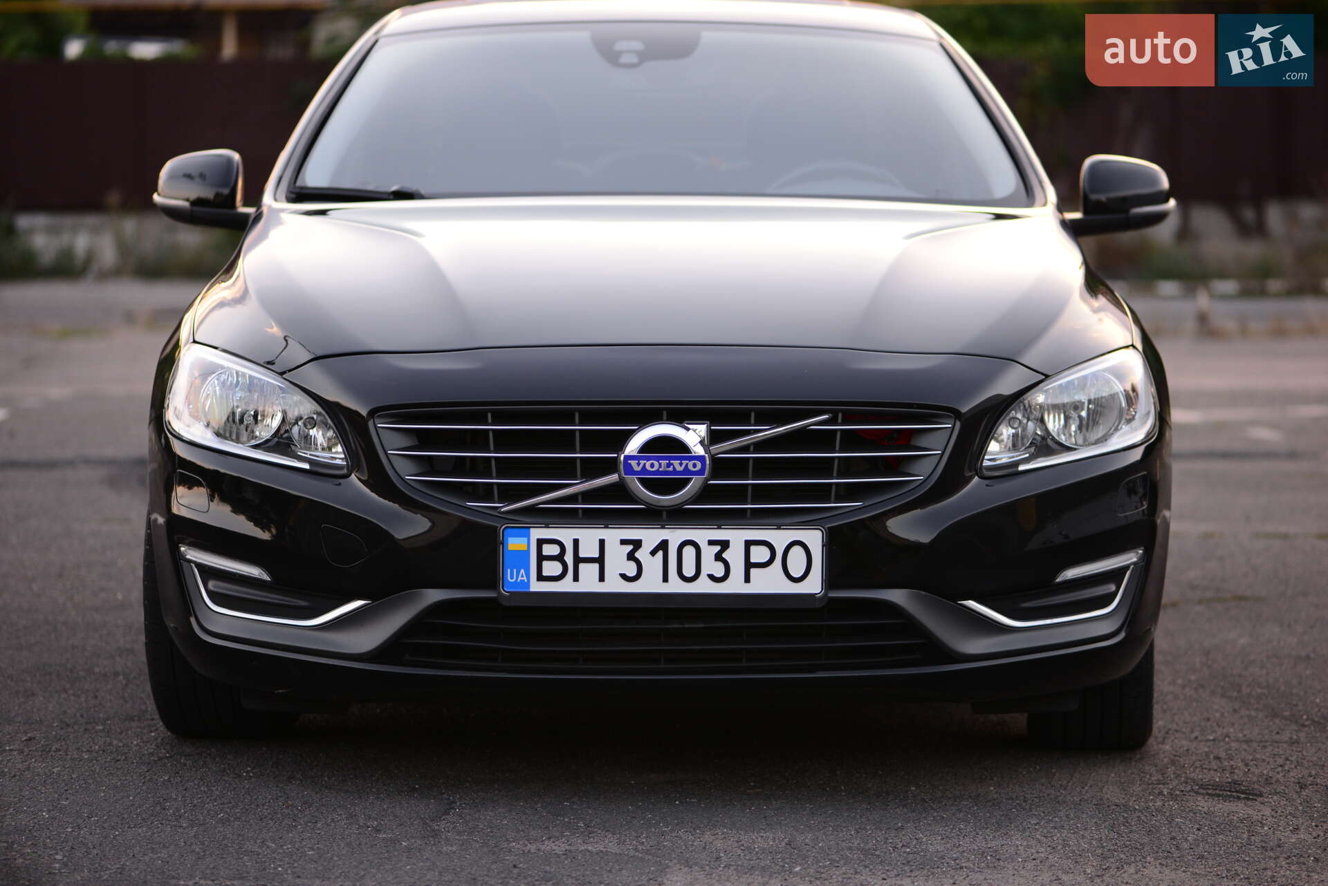 VOLVO S60 2015