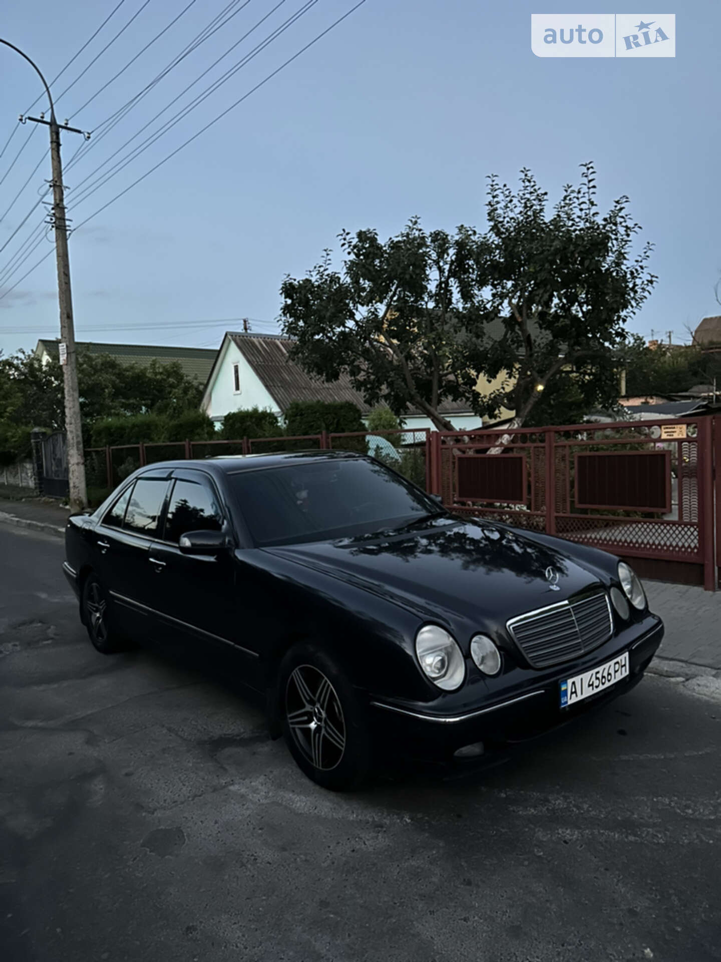 MERCEDES-BENZ E 270 CDI 2000