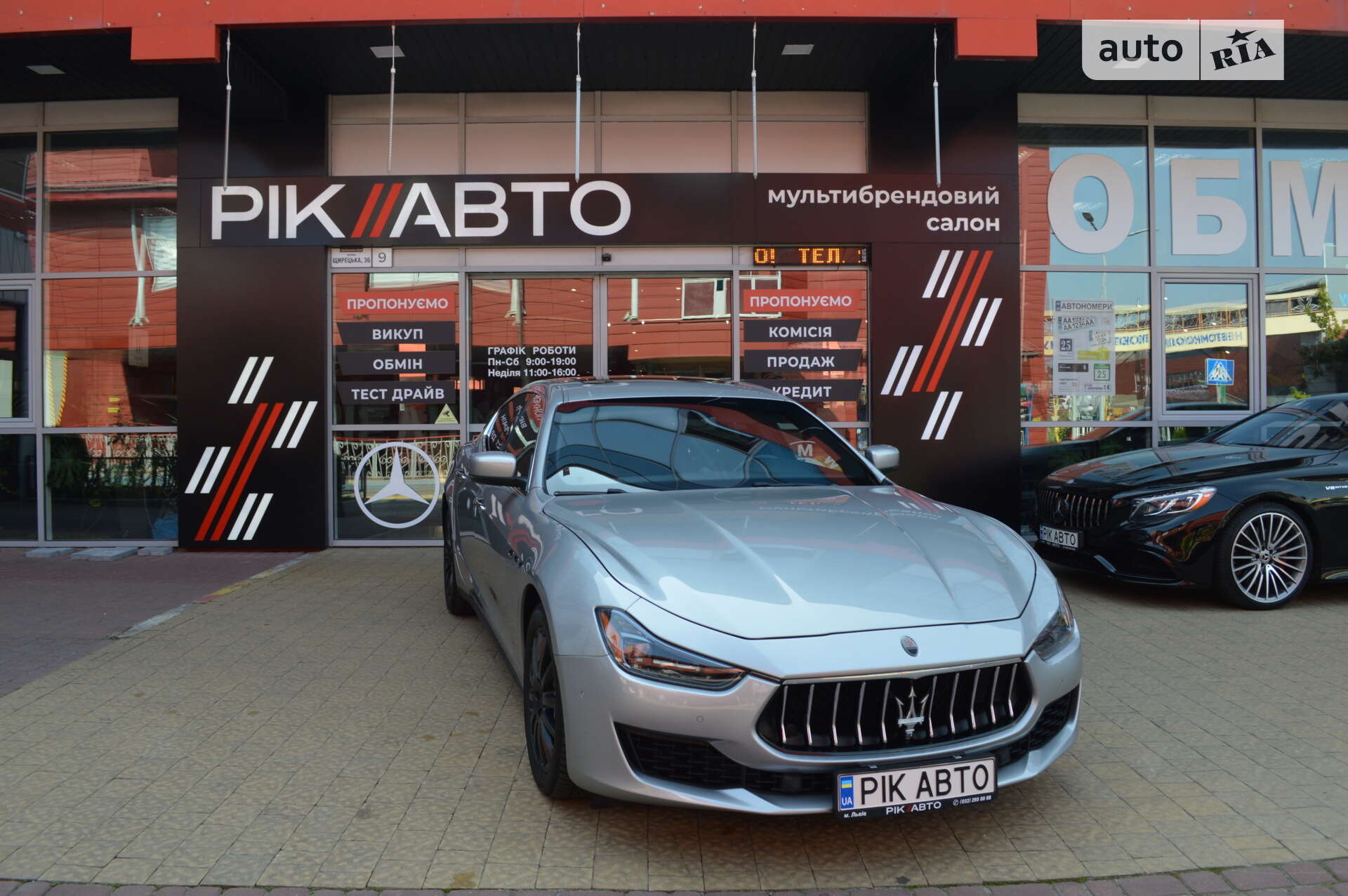 MASERATI GHIBLI 2013