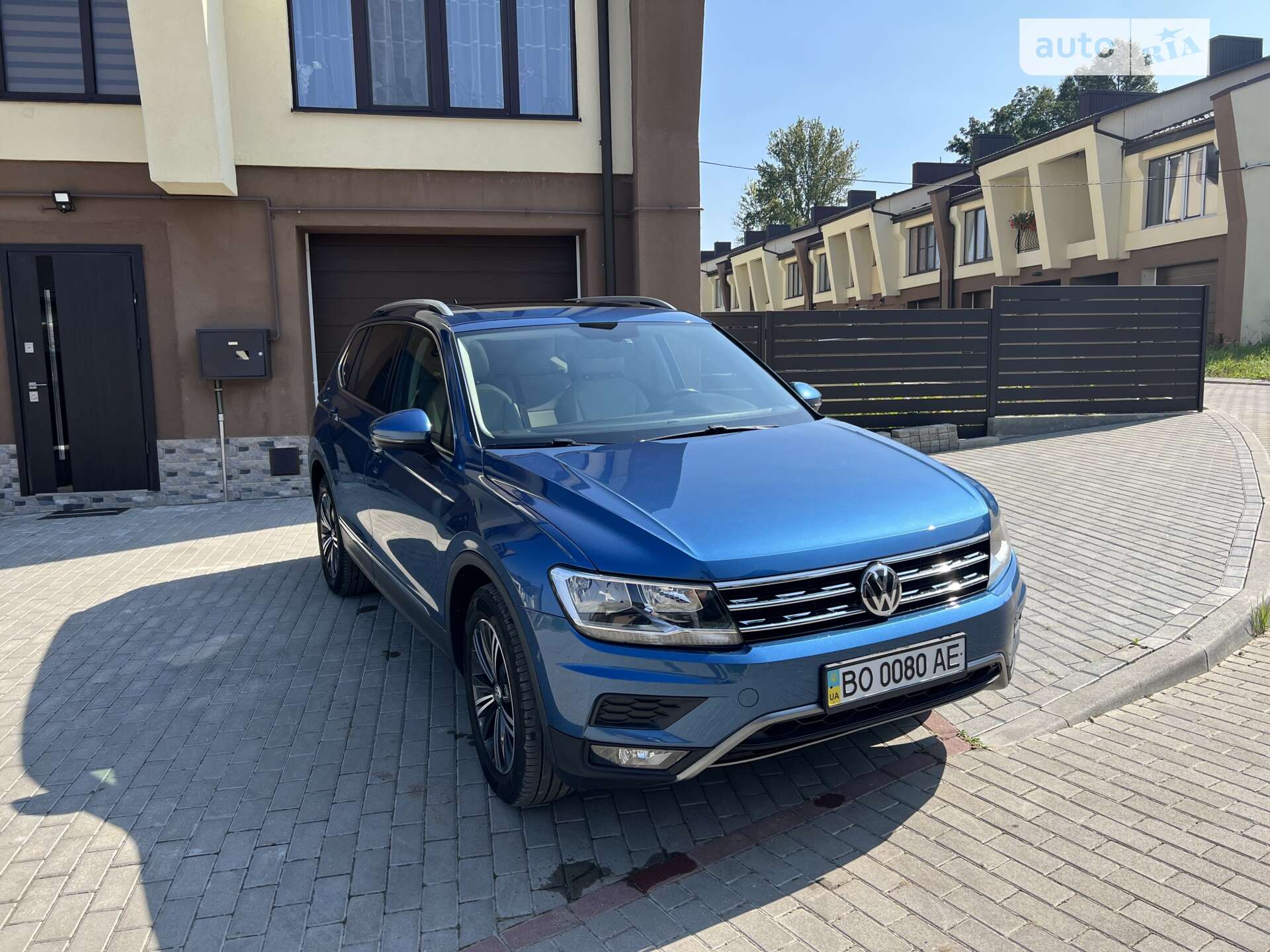 VOLKSWAGEN TIGUAN 2017