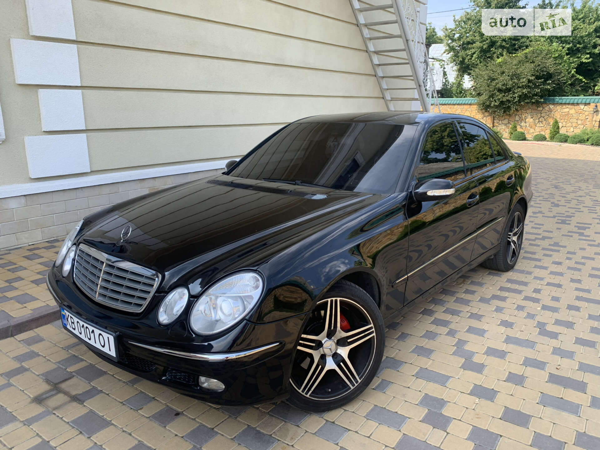 Mercedes-Benz E-Class 2003