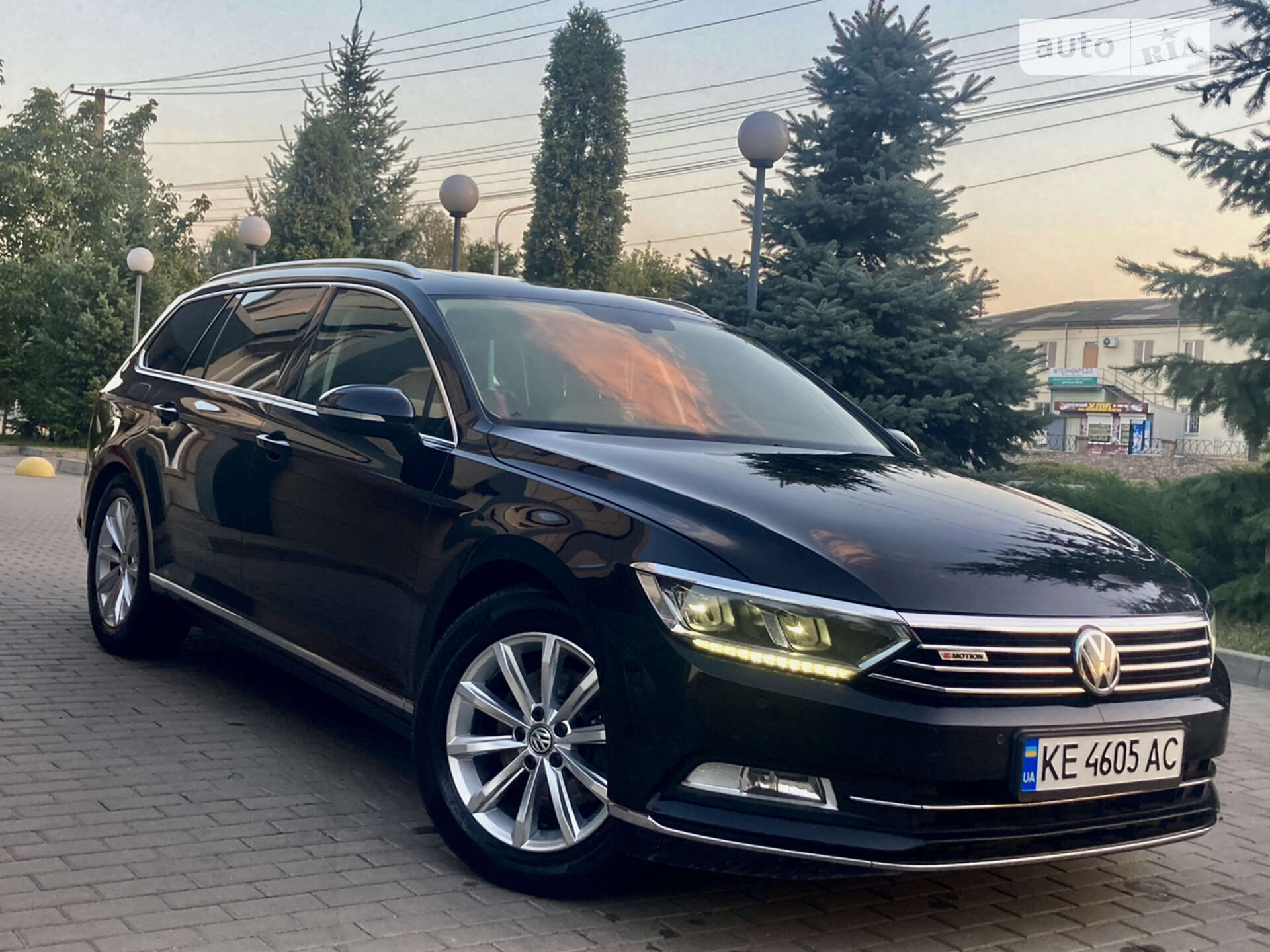 VOLKSWAGEN PASSAT 2015
