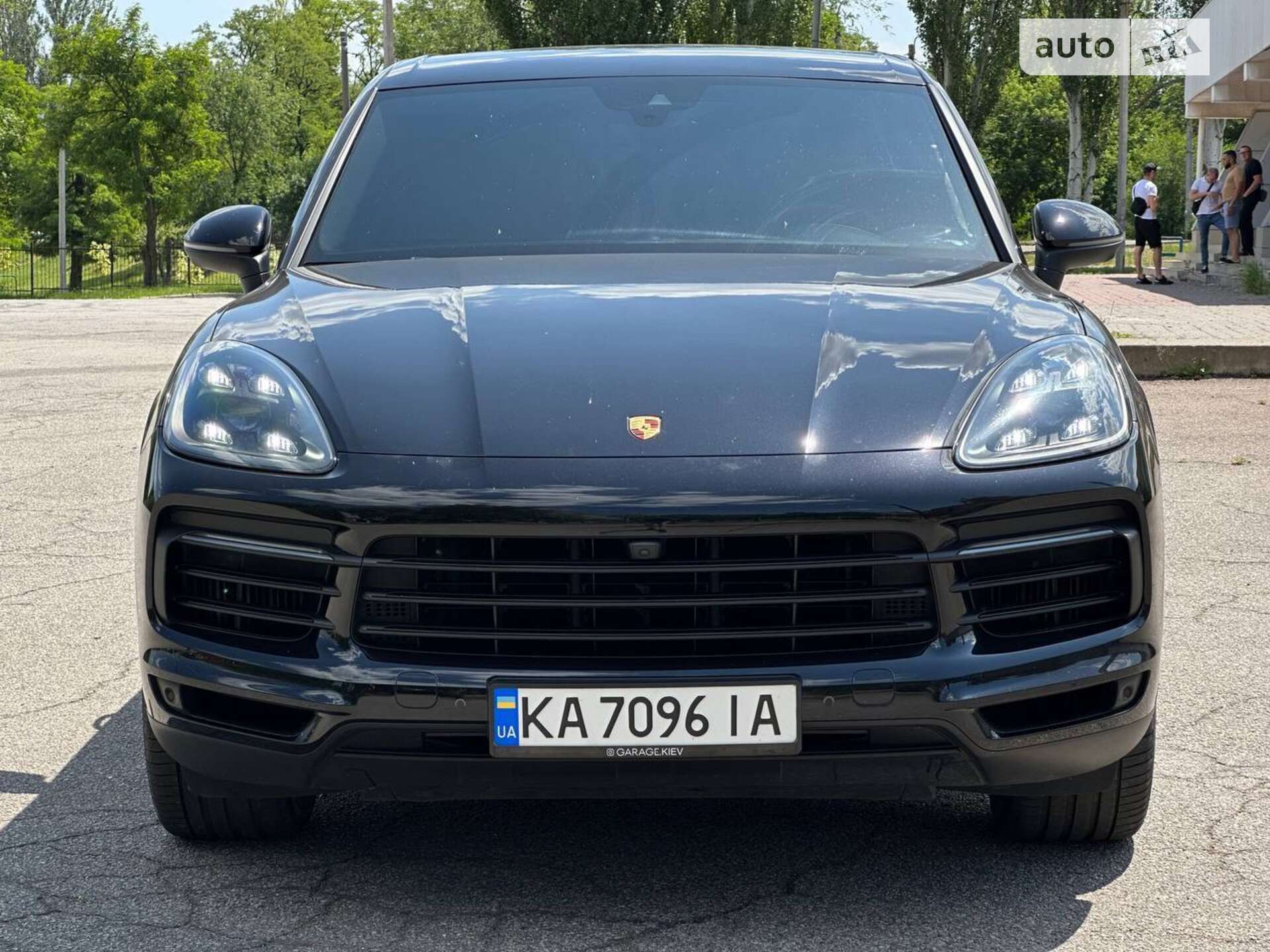 Головне фото звіту автомобіля PORSCHE CAYENNE 2019