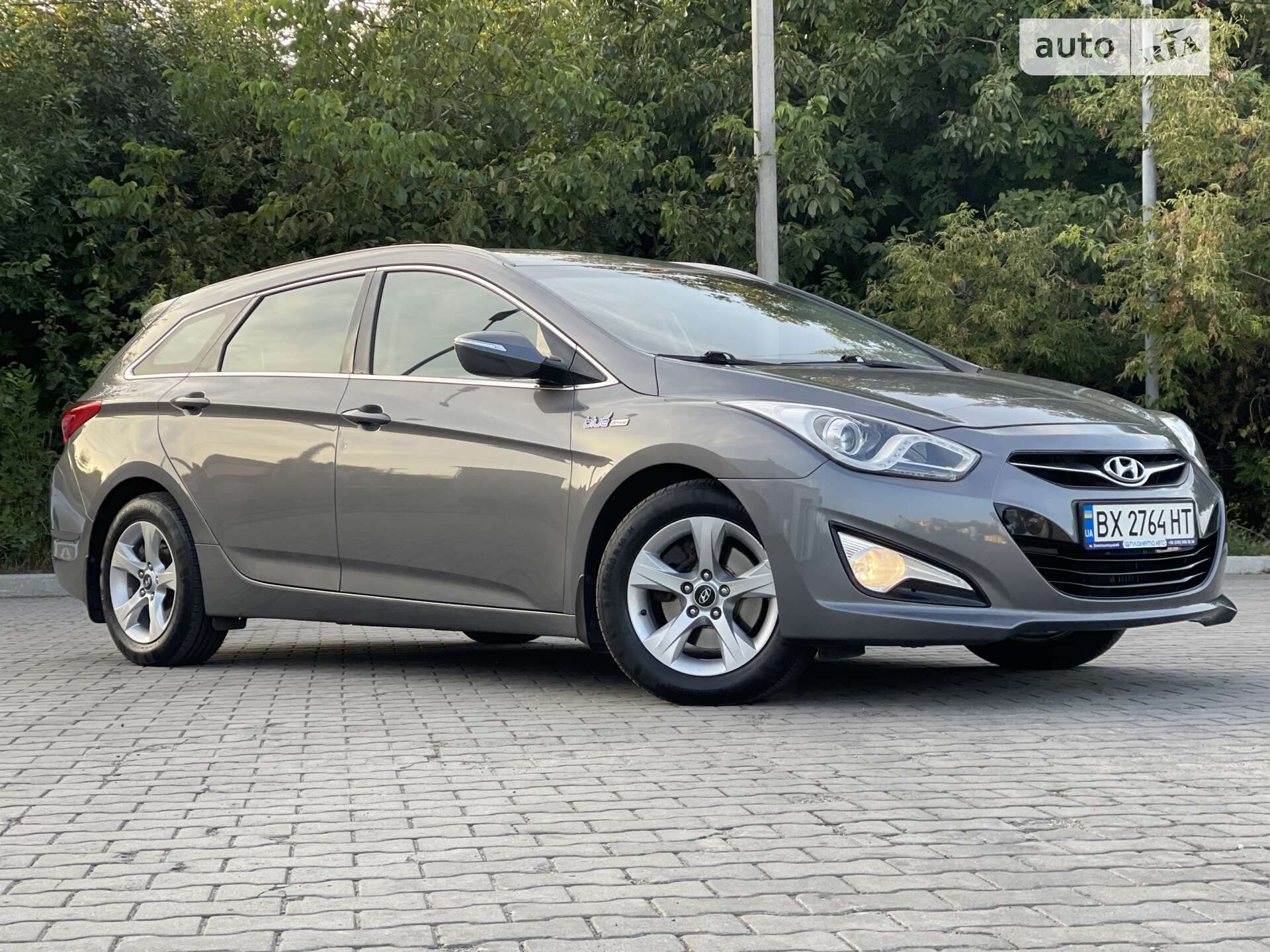 HYUNDAI I40 2011