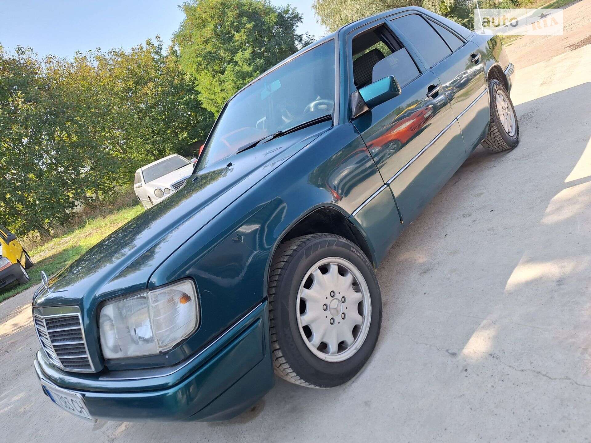MERCEDES-BENZ E 250 D 1994