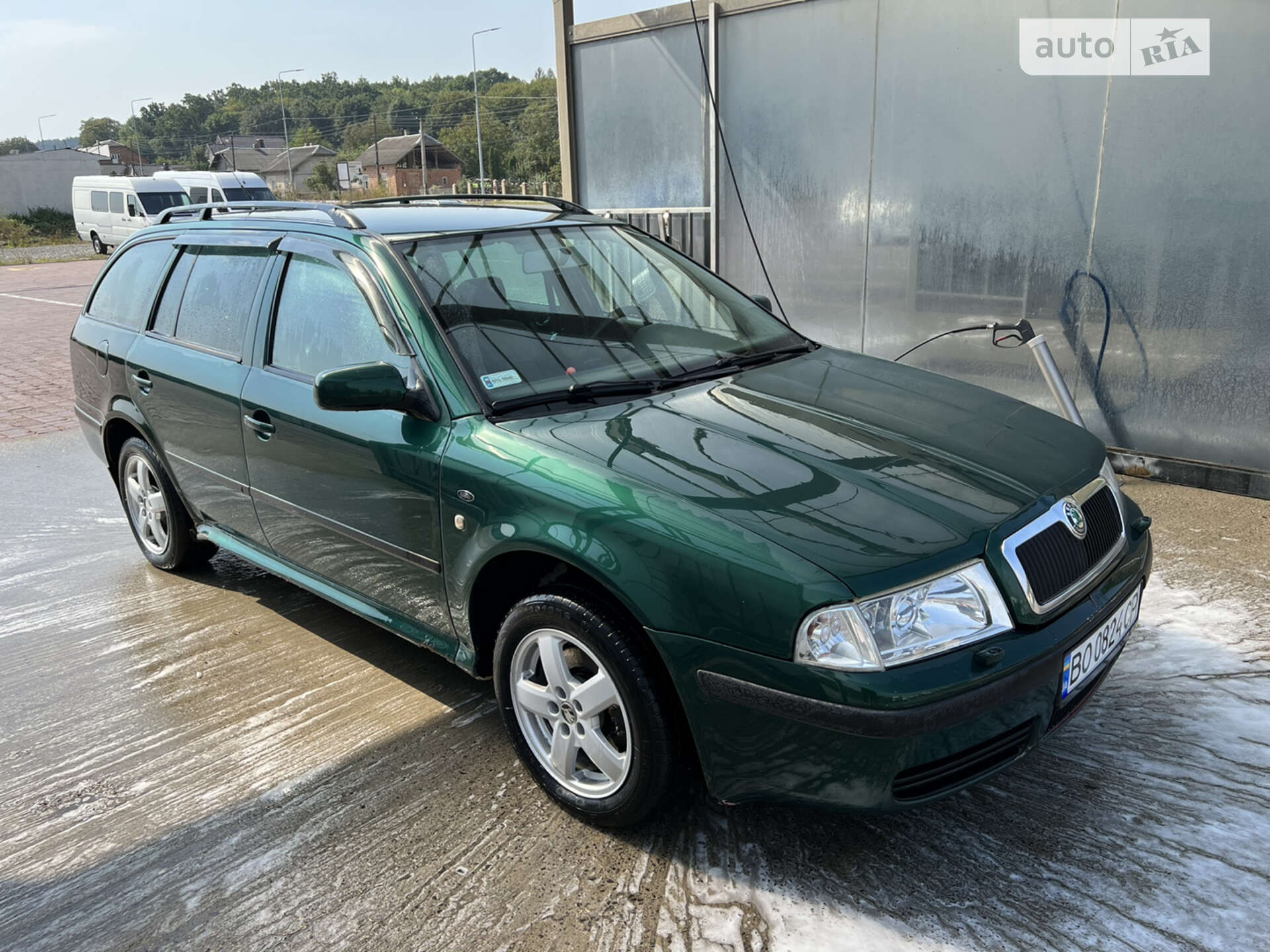 Головне фото звіту автомобіля SKODA OCTAVIA 2003