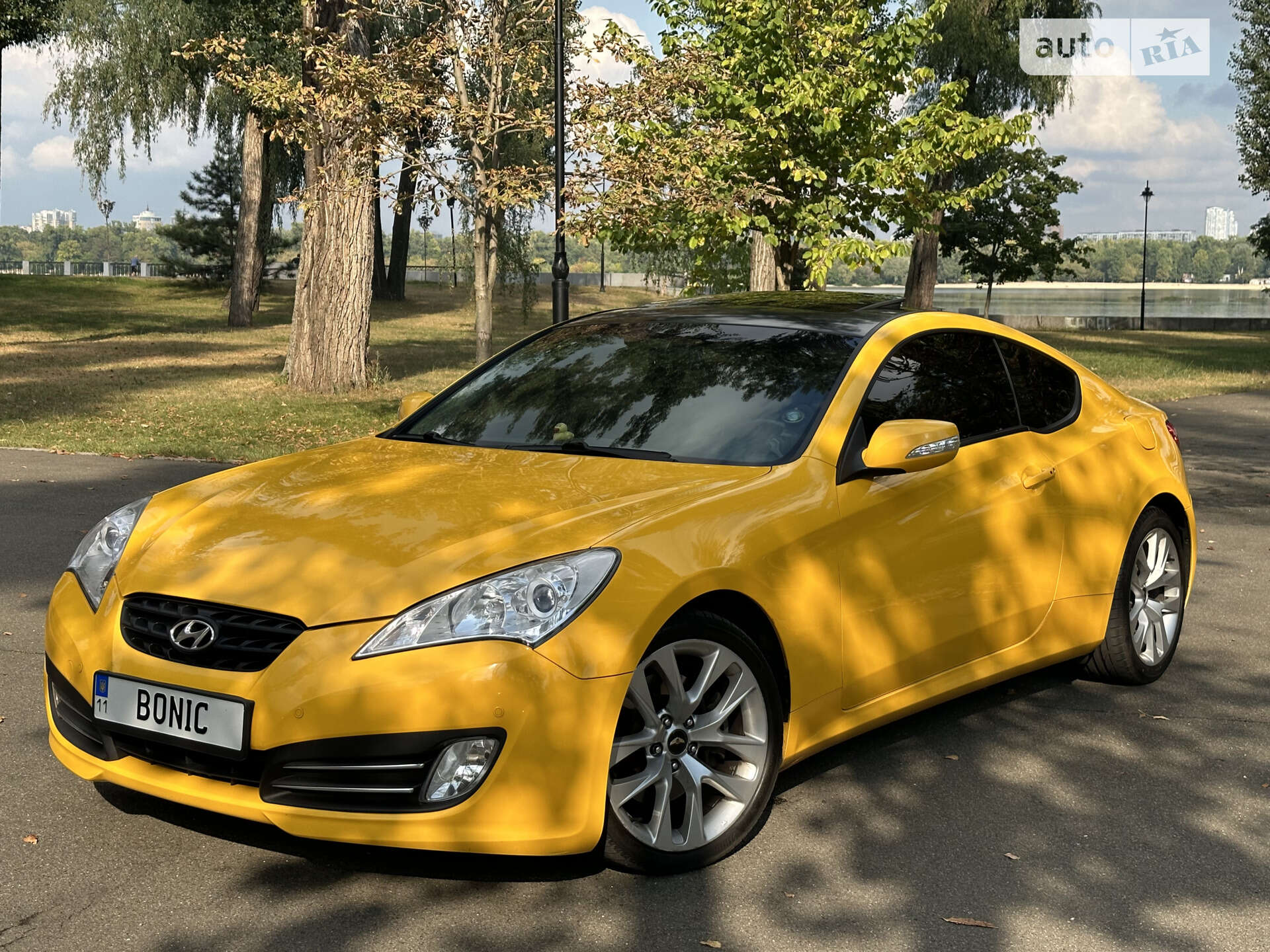 HYUNDAI GENESIS COUPE 2011