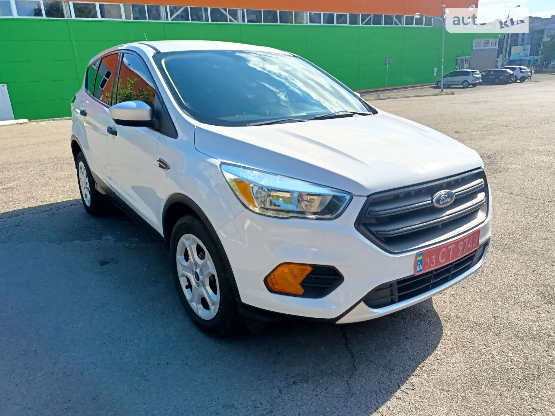 Головне фото звіту автомобіля FORD ESCAPE 2017