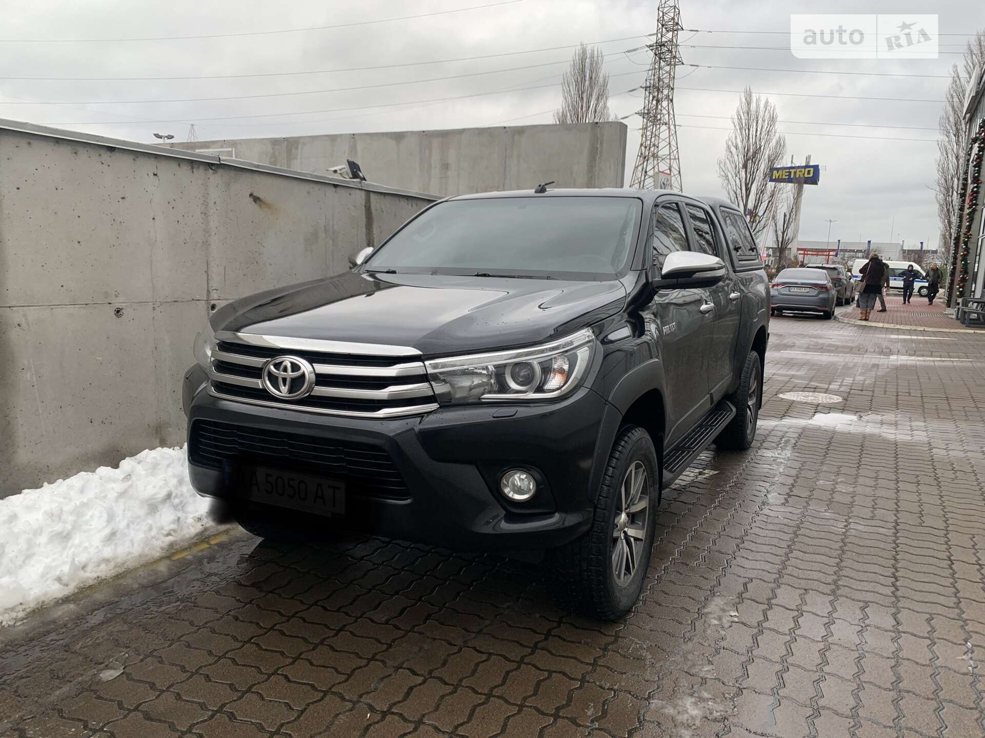 TOYOTA HILUX 2017