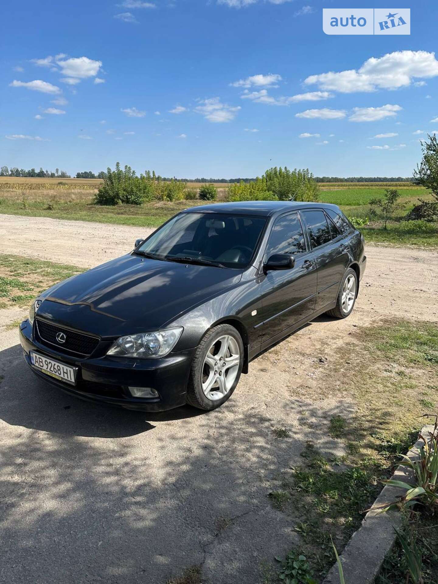 LEXUS IS 200 2003