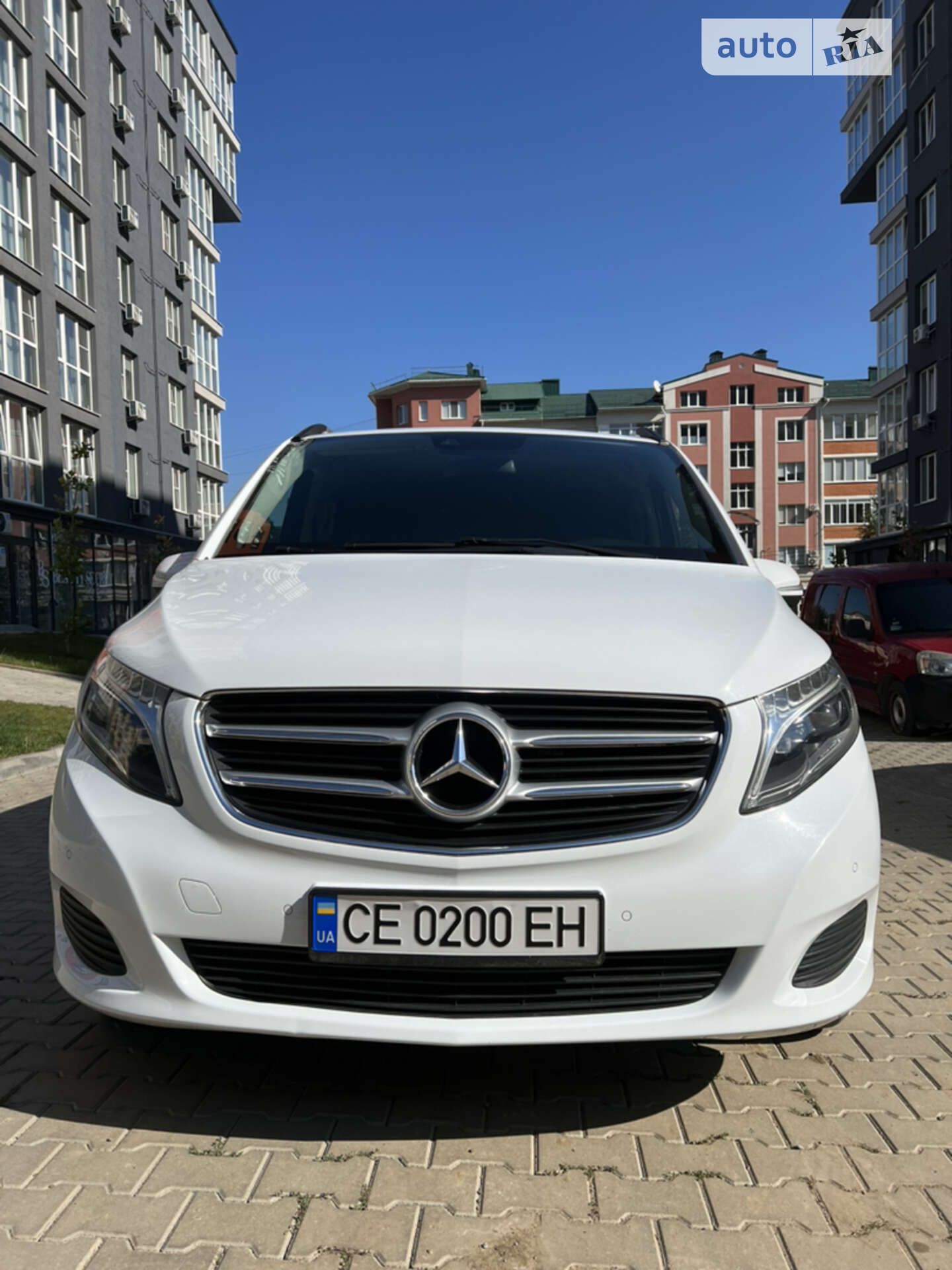 MERCEDES-BENZ V 220 D 2015