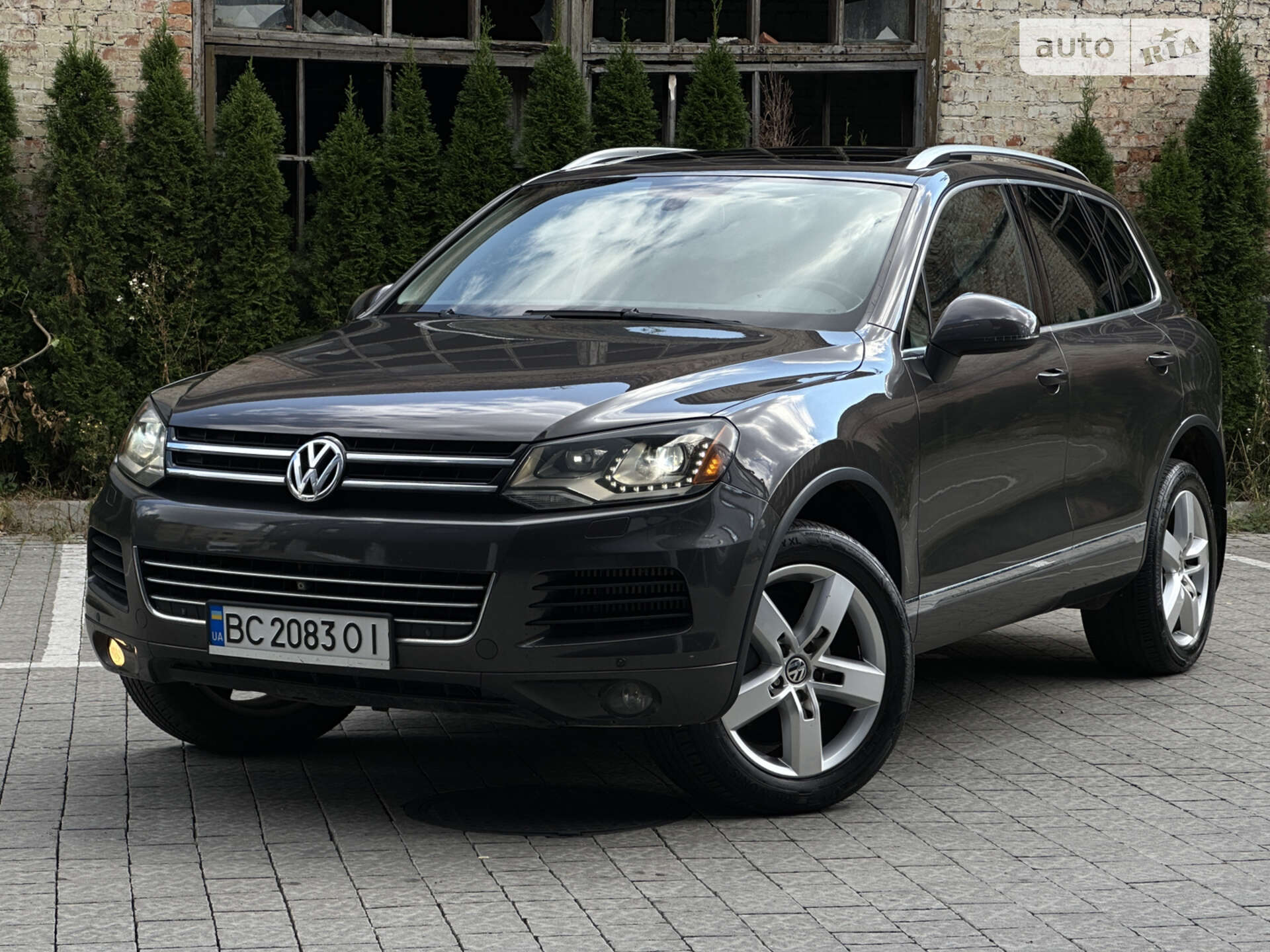 VOLKSWAGEN TOUAREG 2011