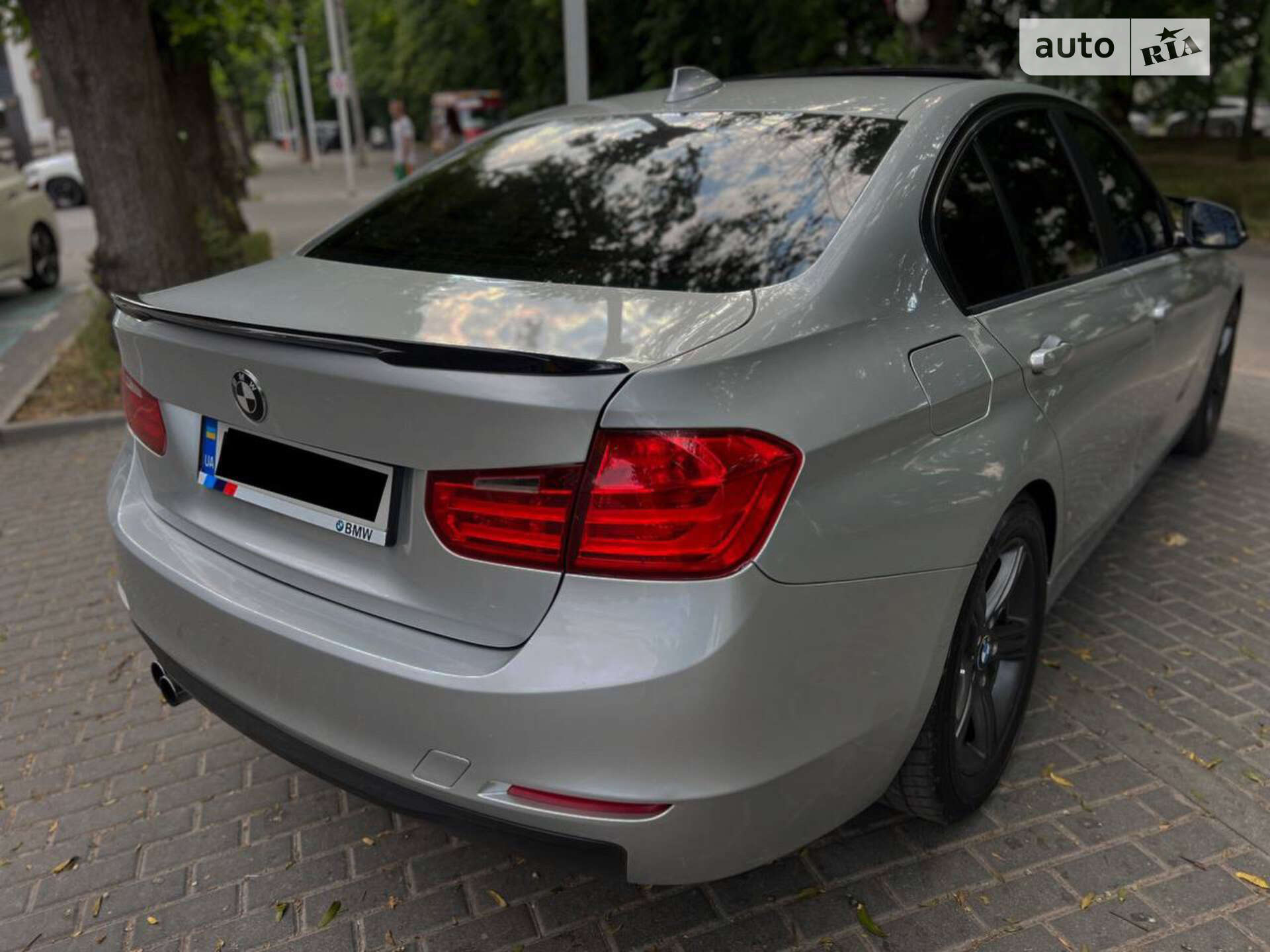 BMW 3 Series 2012