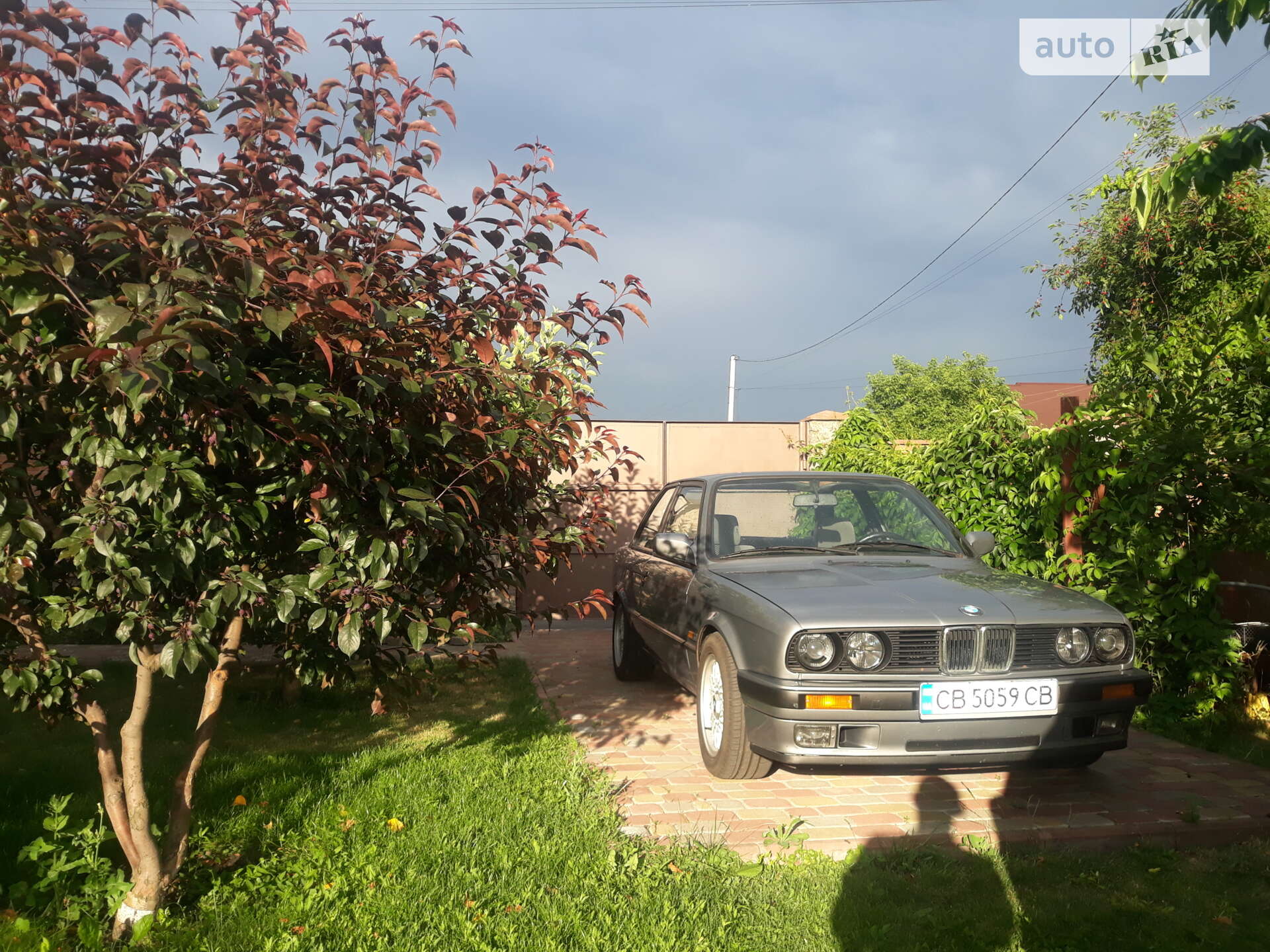 BMW 318I 1988