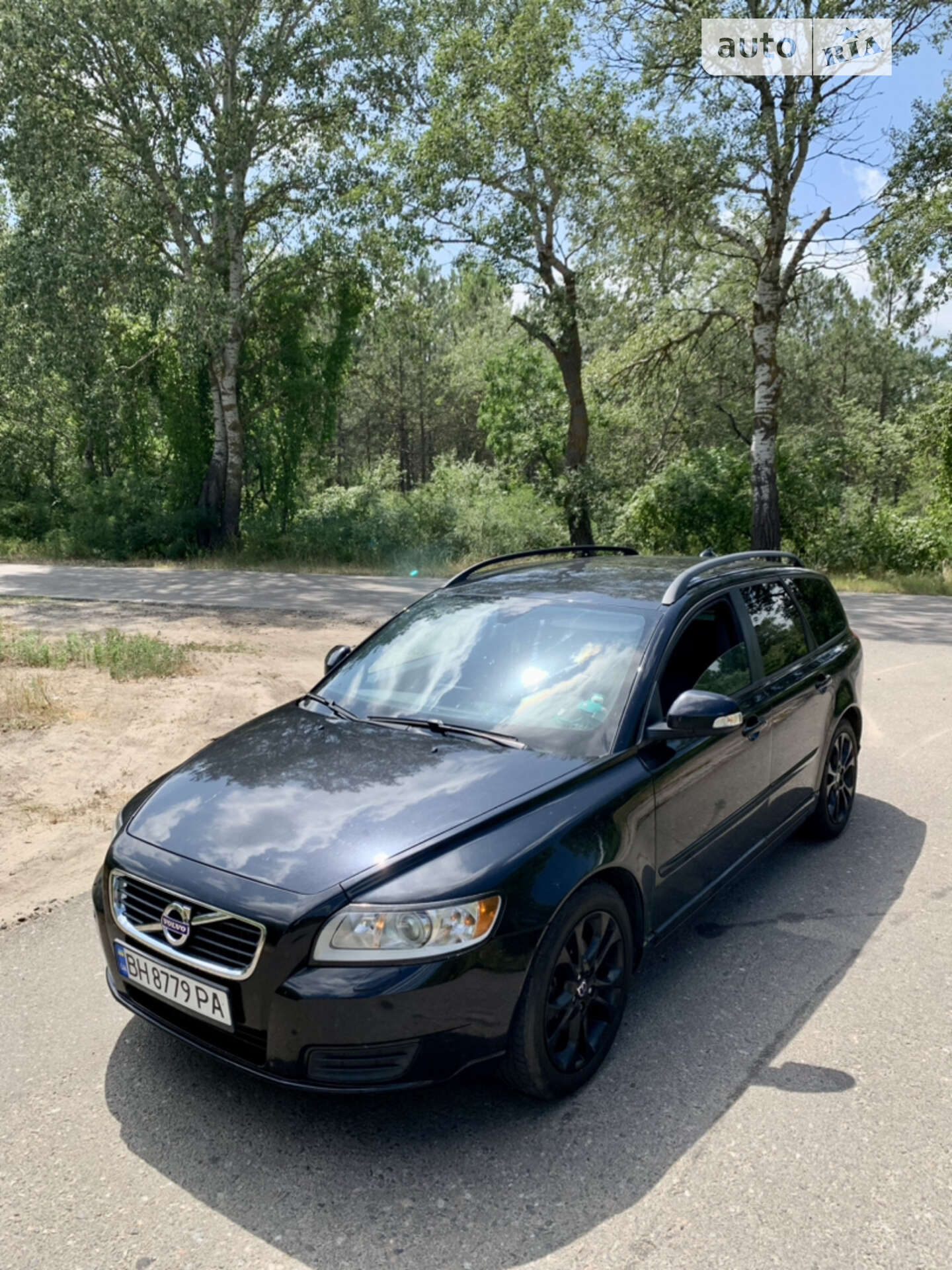 VOLVO V50 2011