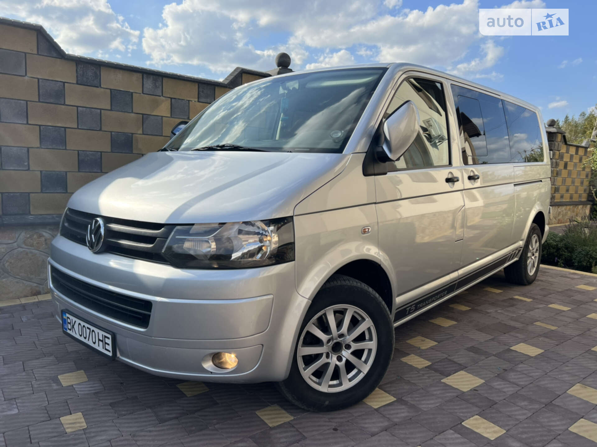 VOLKSWAGEN TRANSPORTER 2010