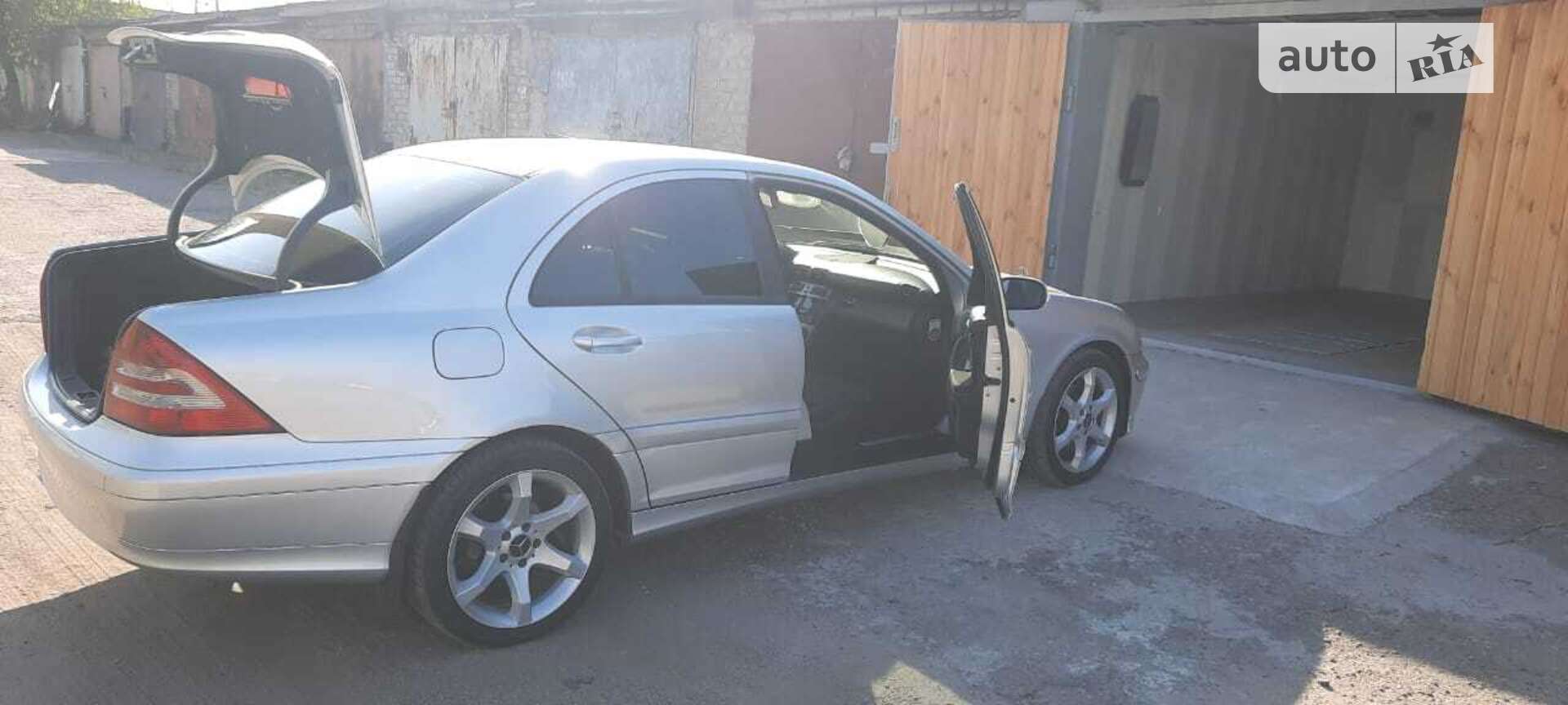 MERCEDES-BENZ C 200 K 2007