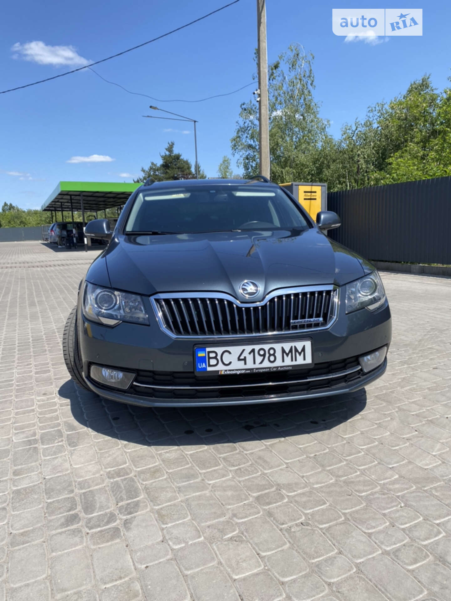 SKODA SUPERB 2014
