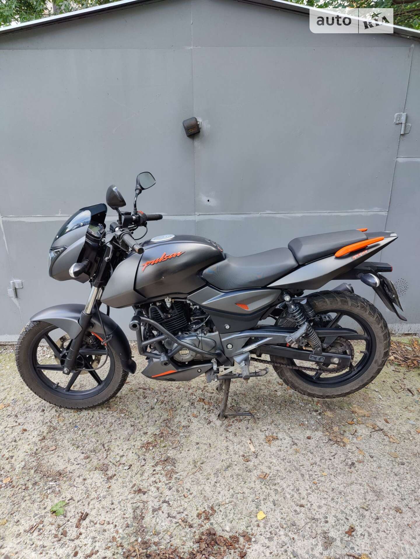 BAJAJ PULSAR 180DTS-I 2020