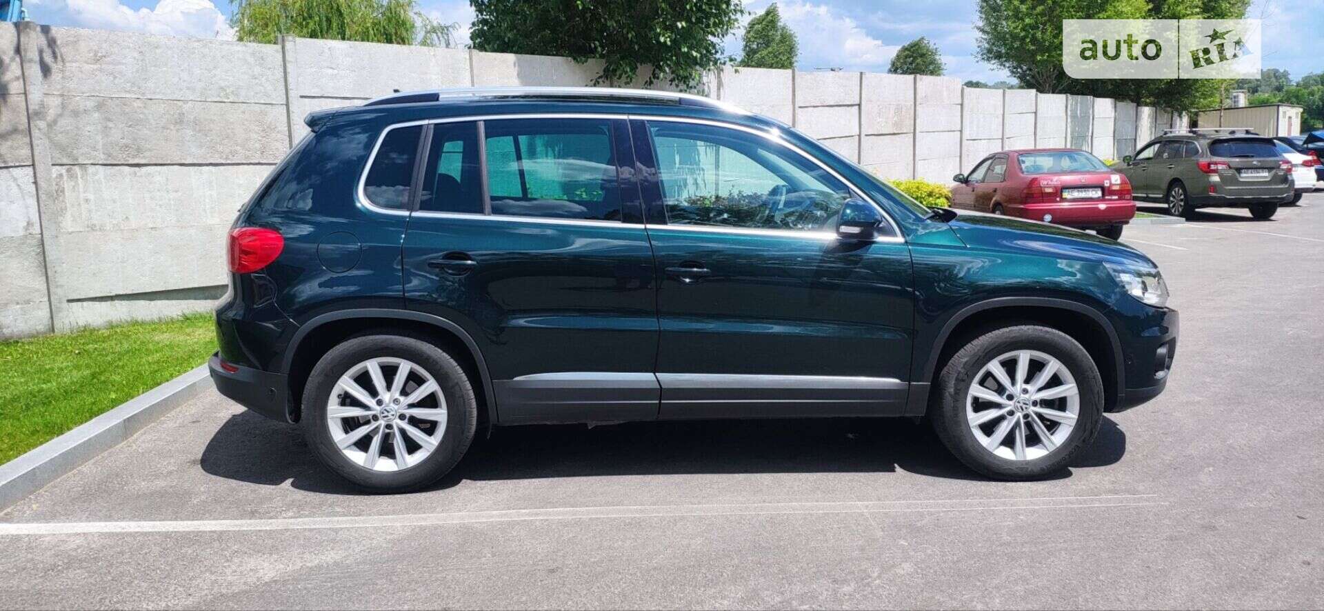 VOLKSWAGEN TIGUAN 2013