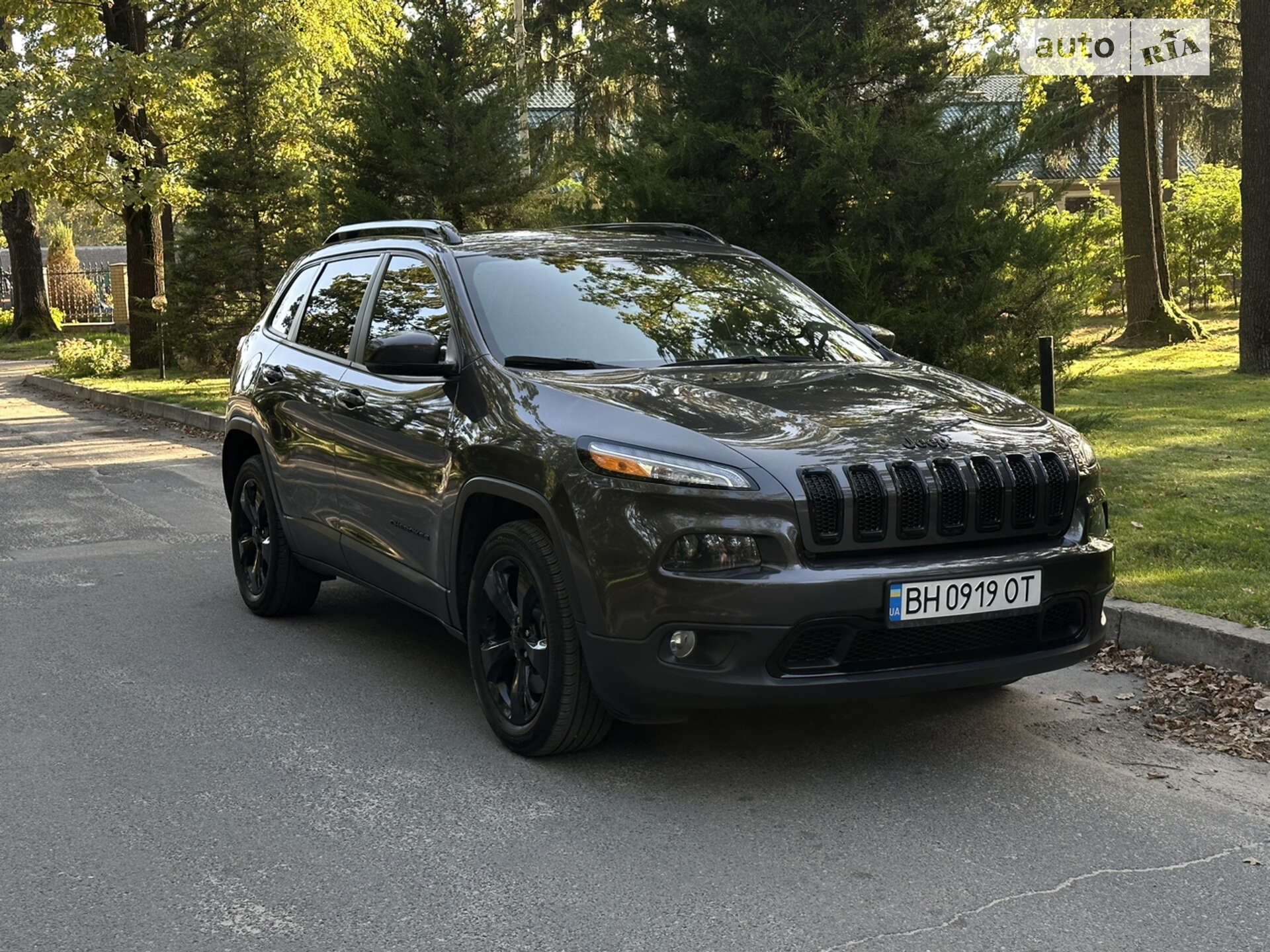 JEEP CHEROKEE