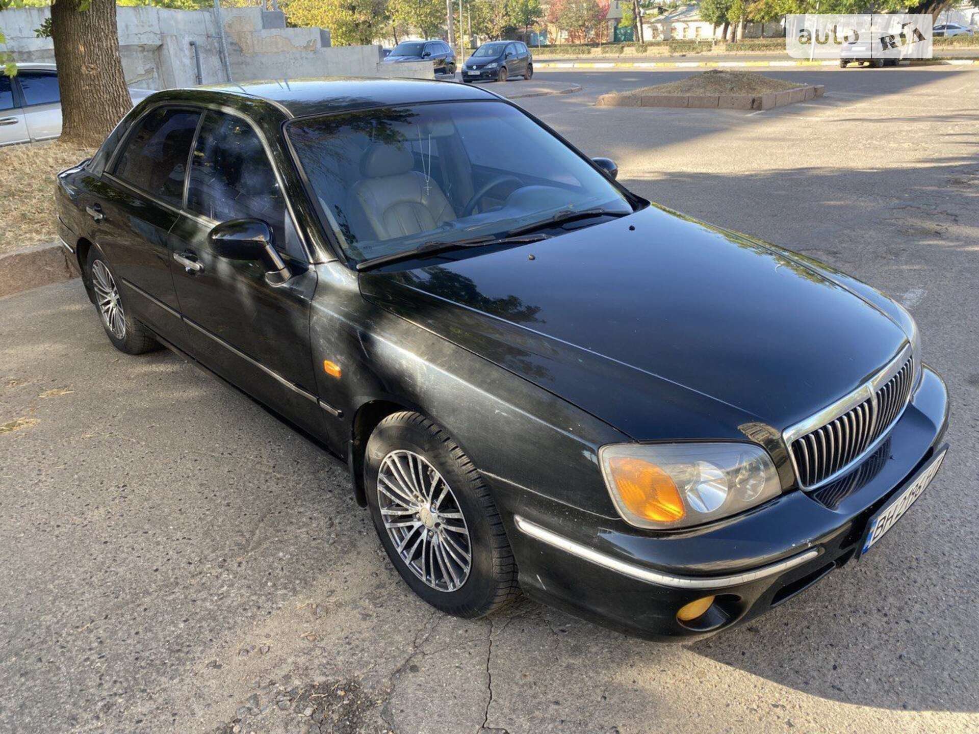 HYUNDAI XG 2000