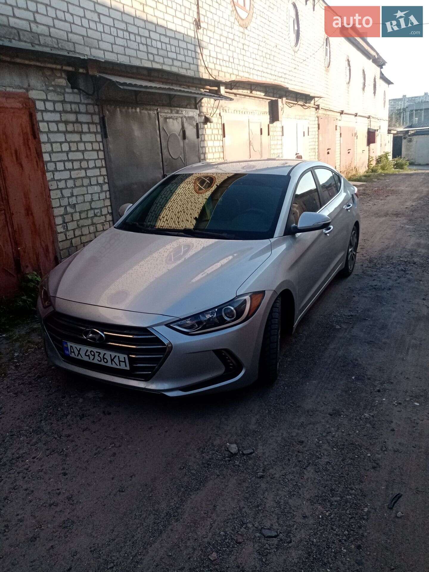 HYUNDAI ELANTRA 2016