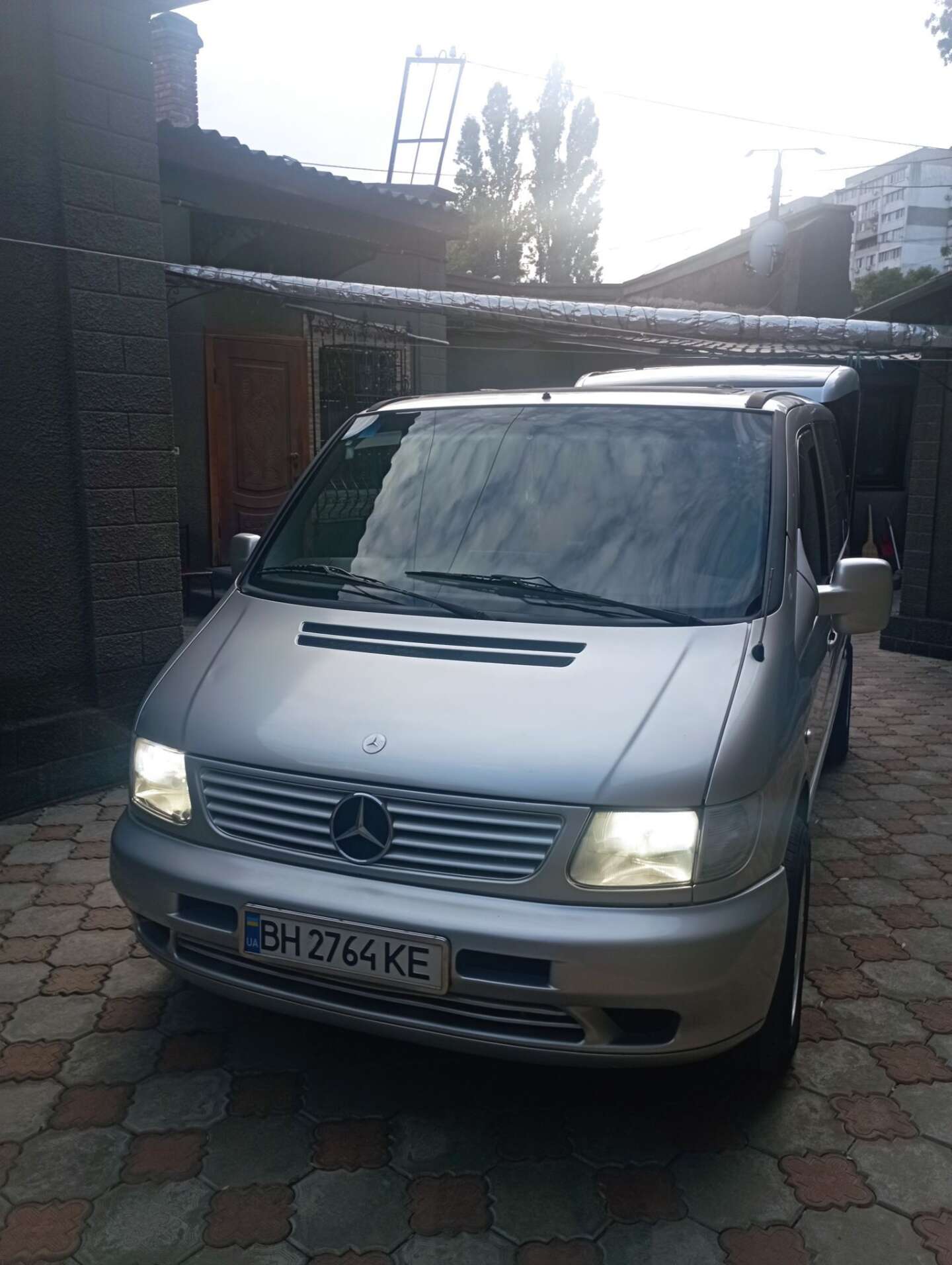 MERCEDES-BENZ VITO 2002