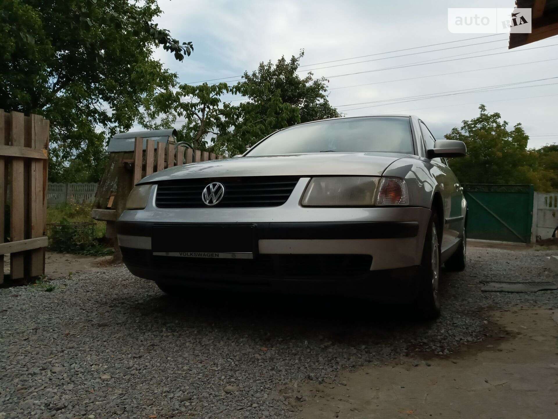 VOLKSWAGEN PASSAT 2000