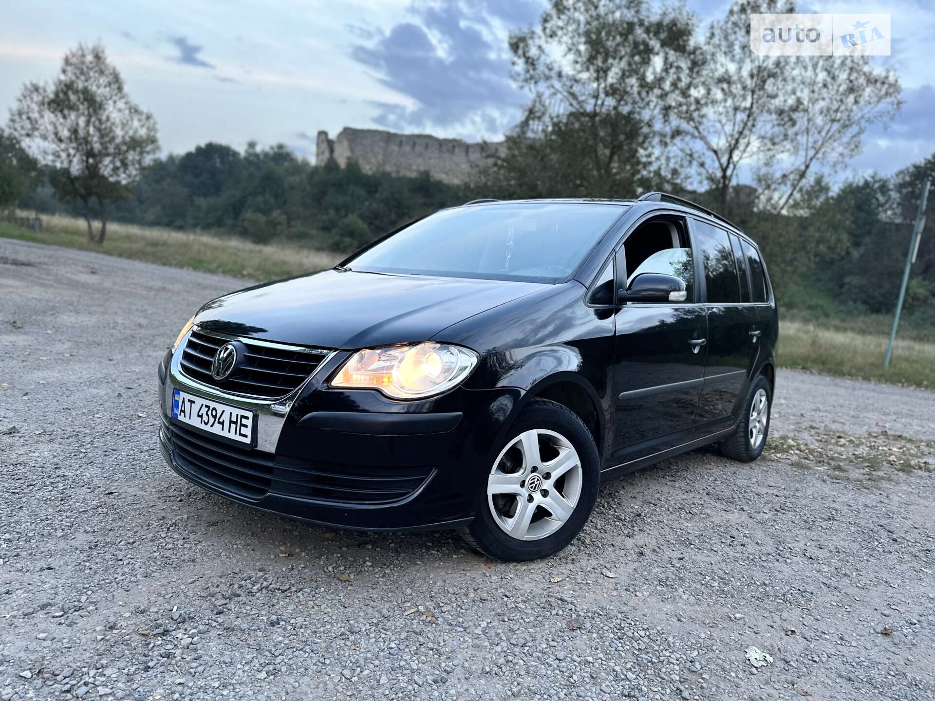 VOLKSWAGEN TOURAN 2007