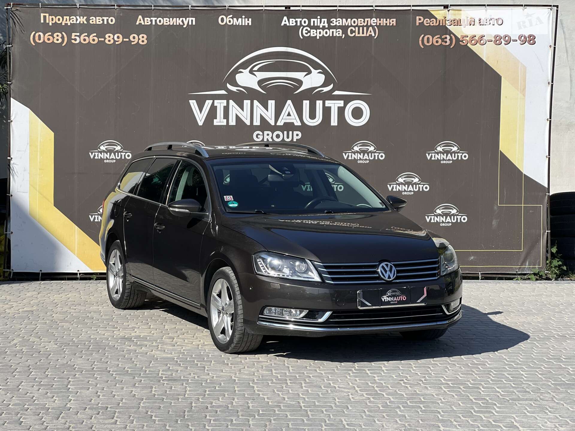 VOLKSWAGEN PASSAT 2013