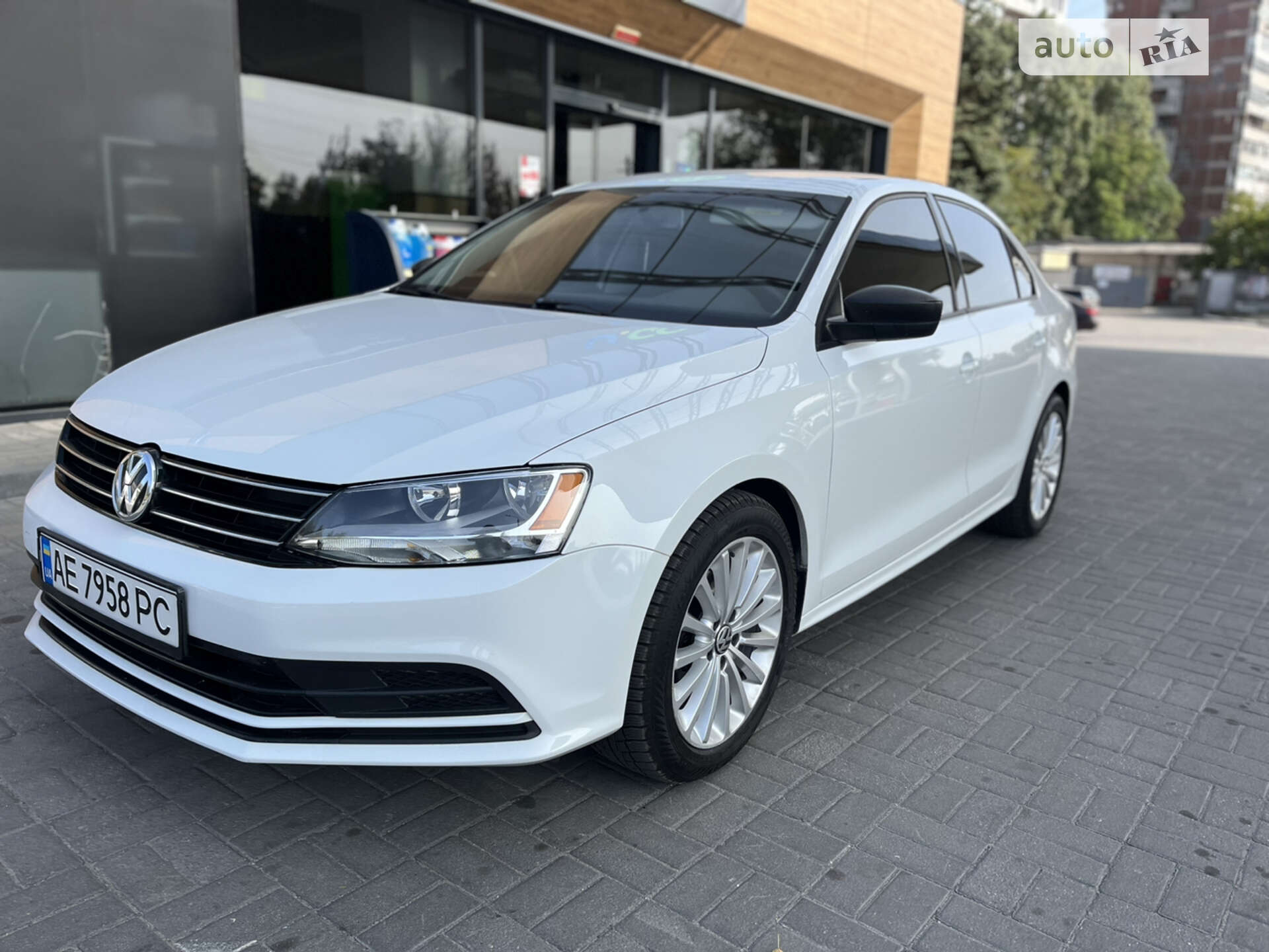VOLKSWAGEN JETTA 2015