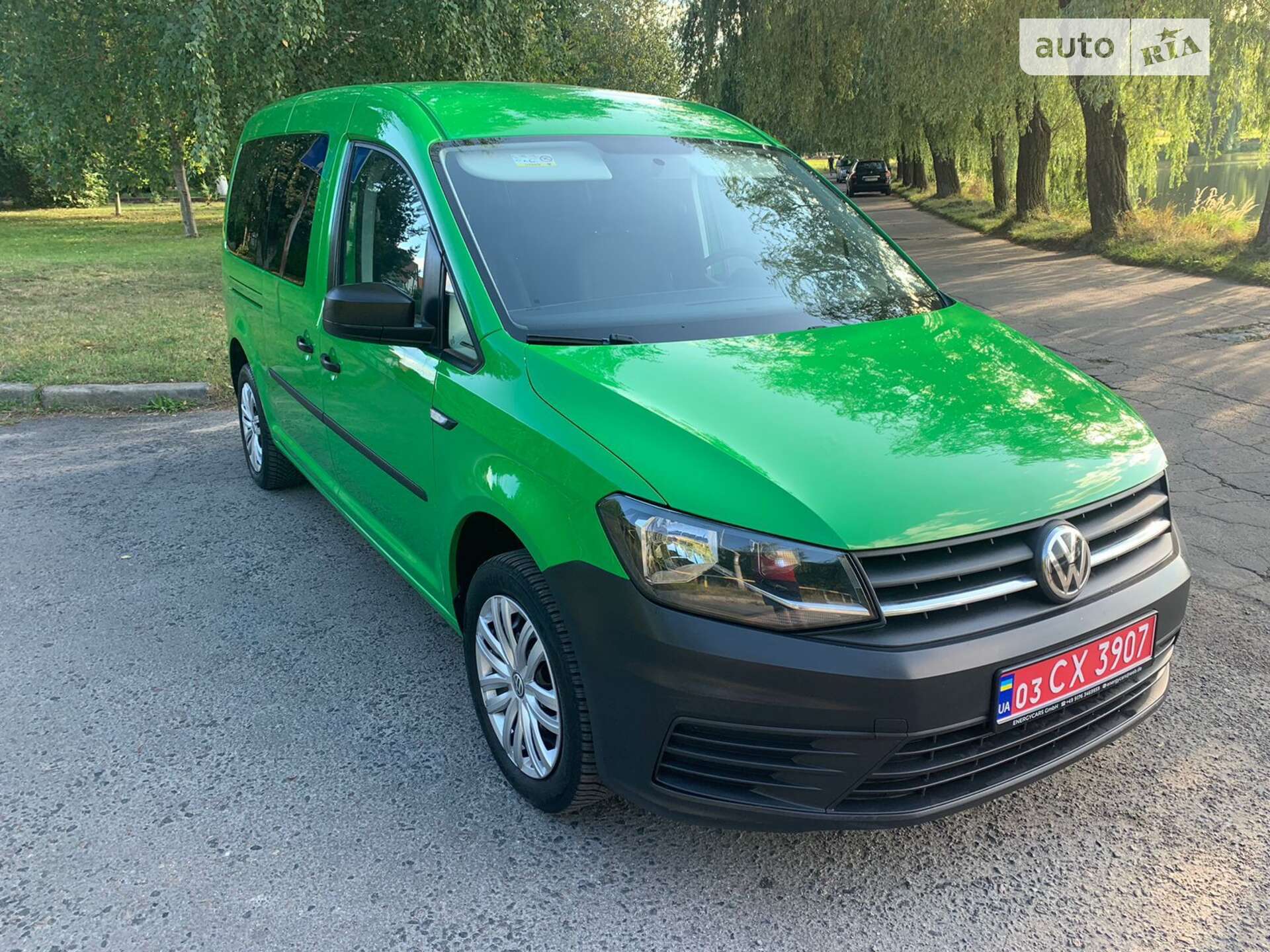 VOLKSWAGEN CADDY 2015