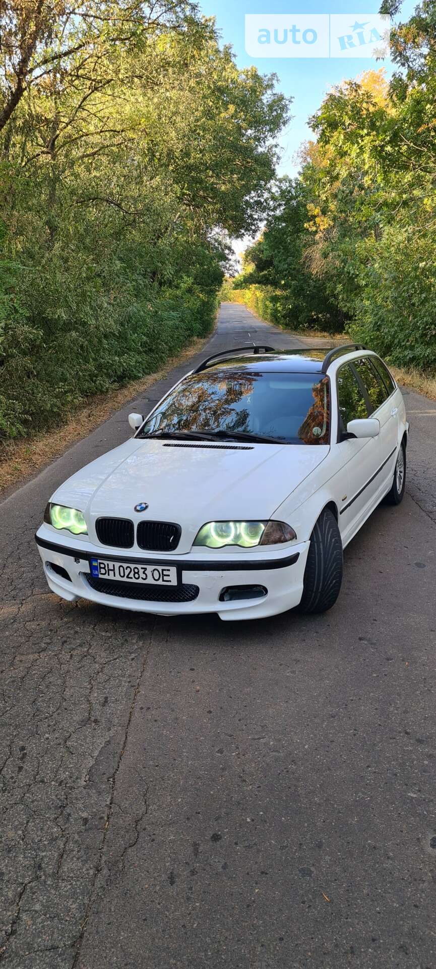 Головне фото звіту автомобіля BMW 330D 2000