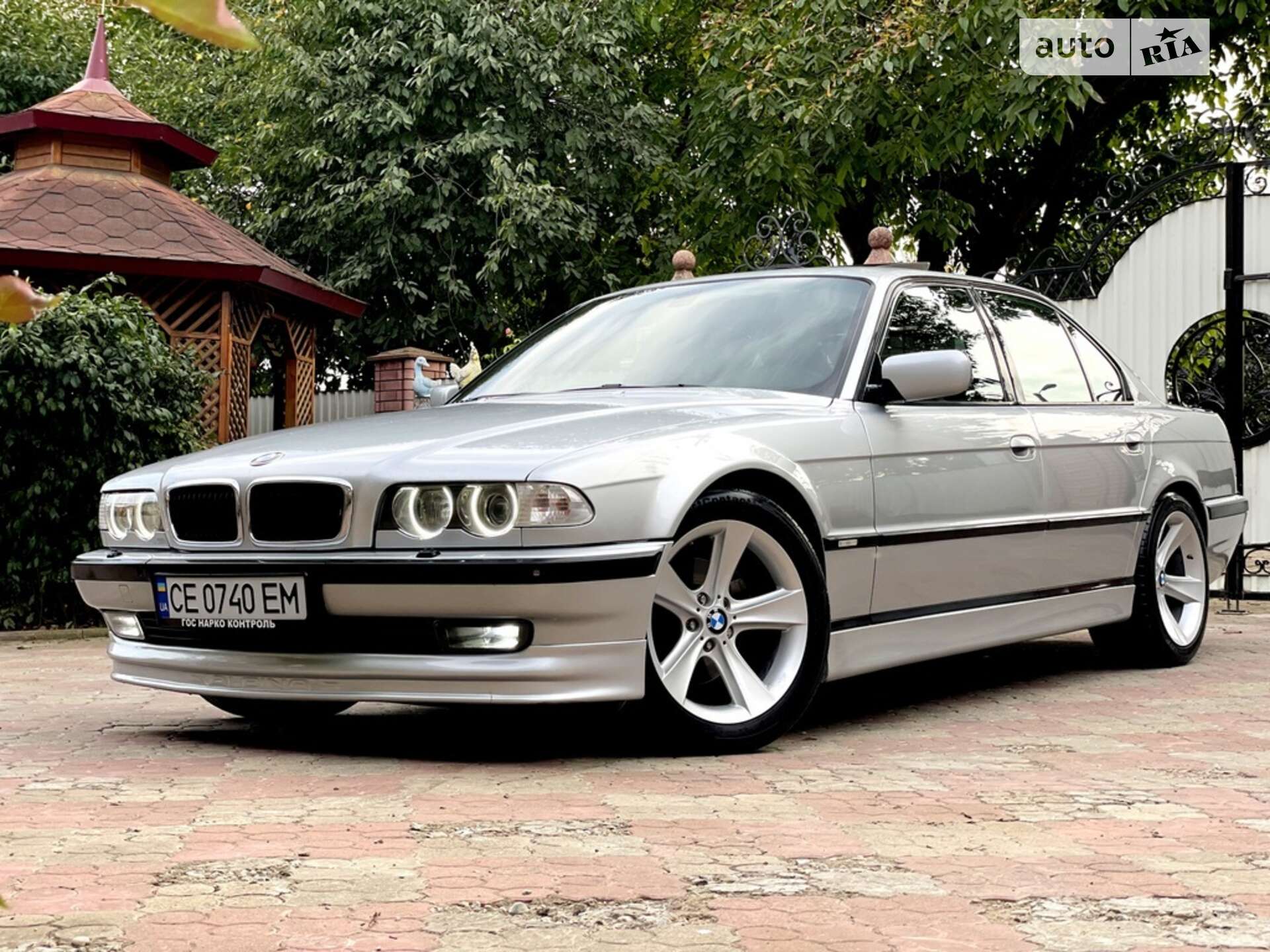 BMW 740 1999