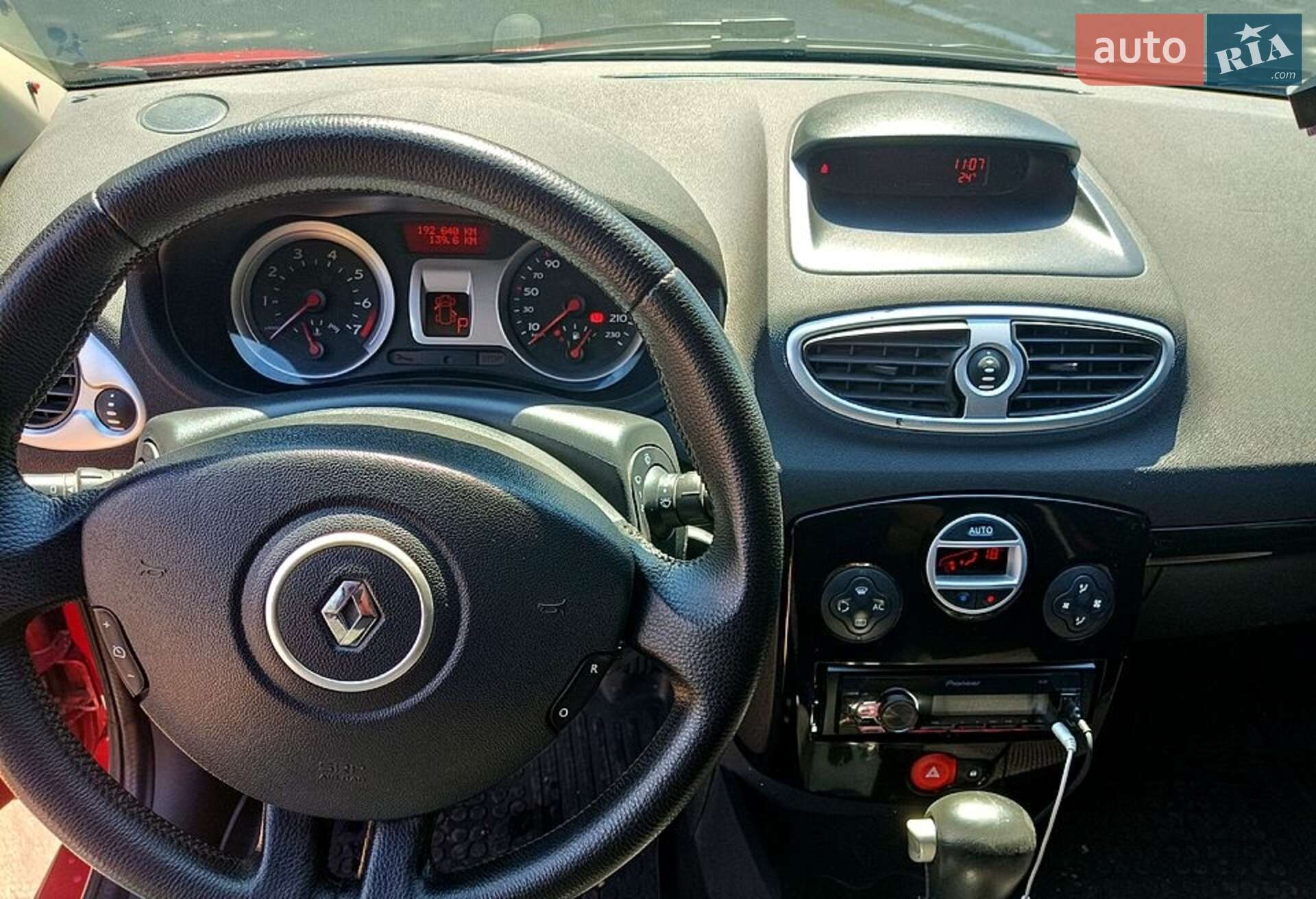 RENAULT CLIO 2006