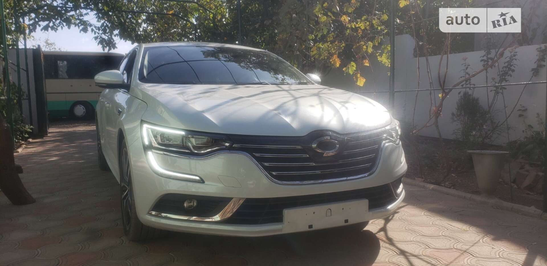 RENAULT SAMSUNG SM6 2016
