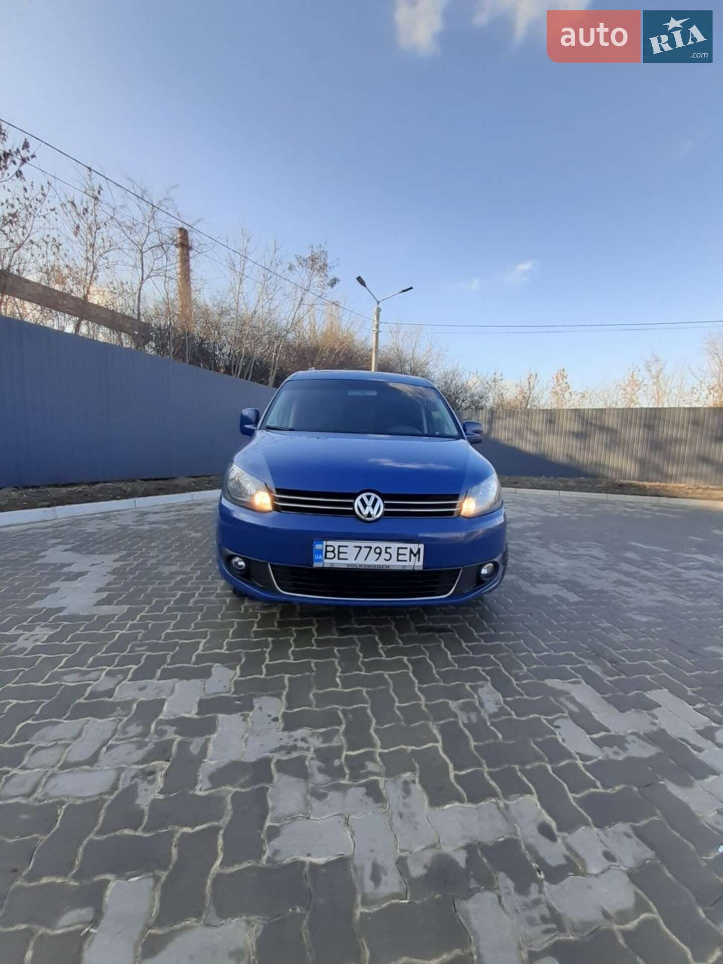 VOLKSWAGEN CADDY 2015