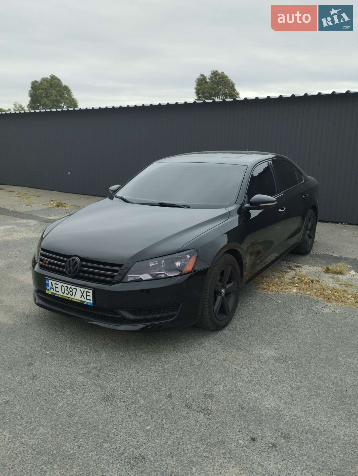 VOLKSWAGEN PASSAT 2012