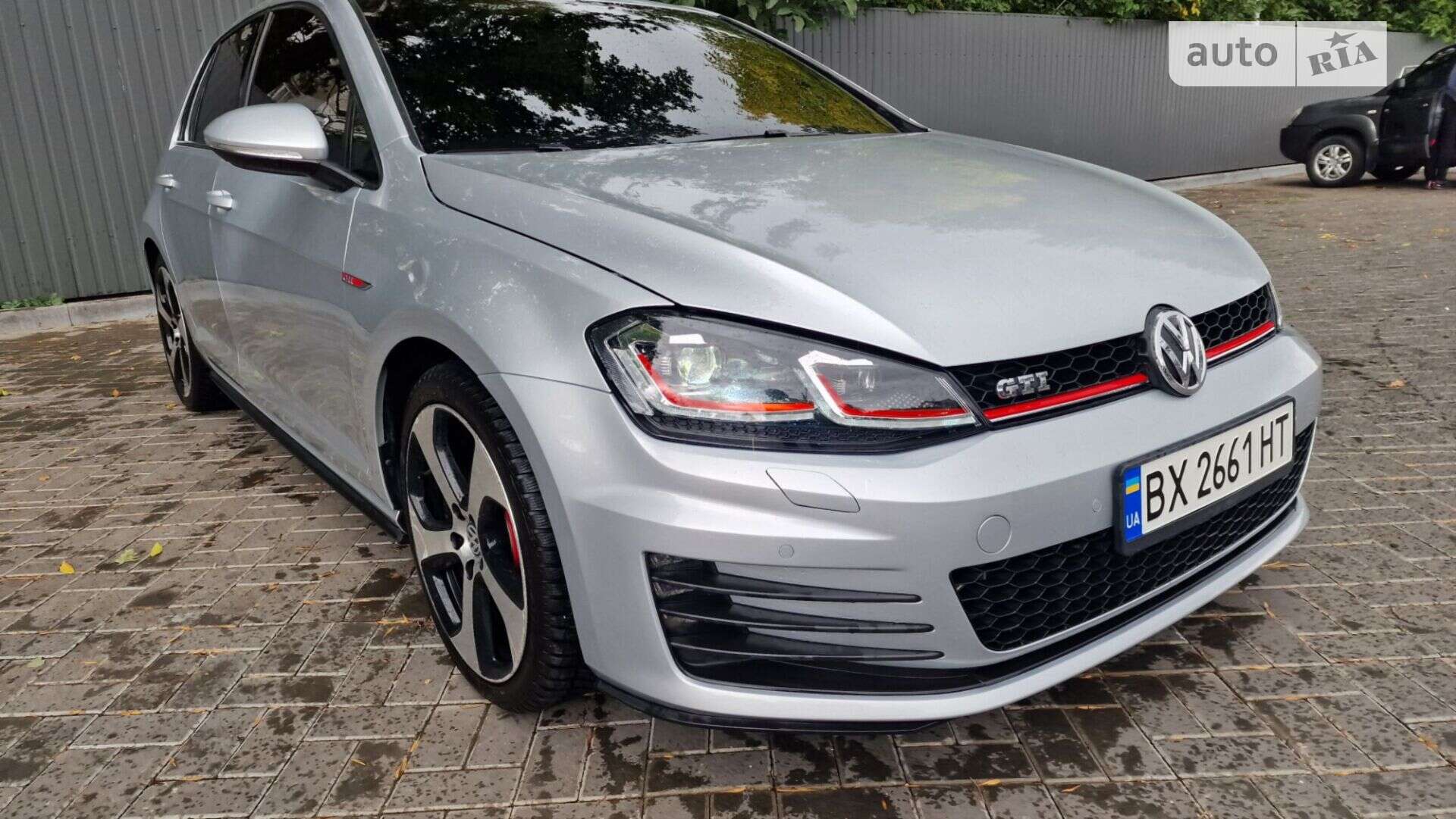 VOLKSWAGEN GOLF GTI 2016