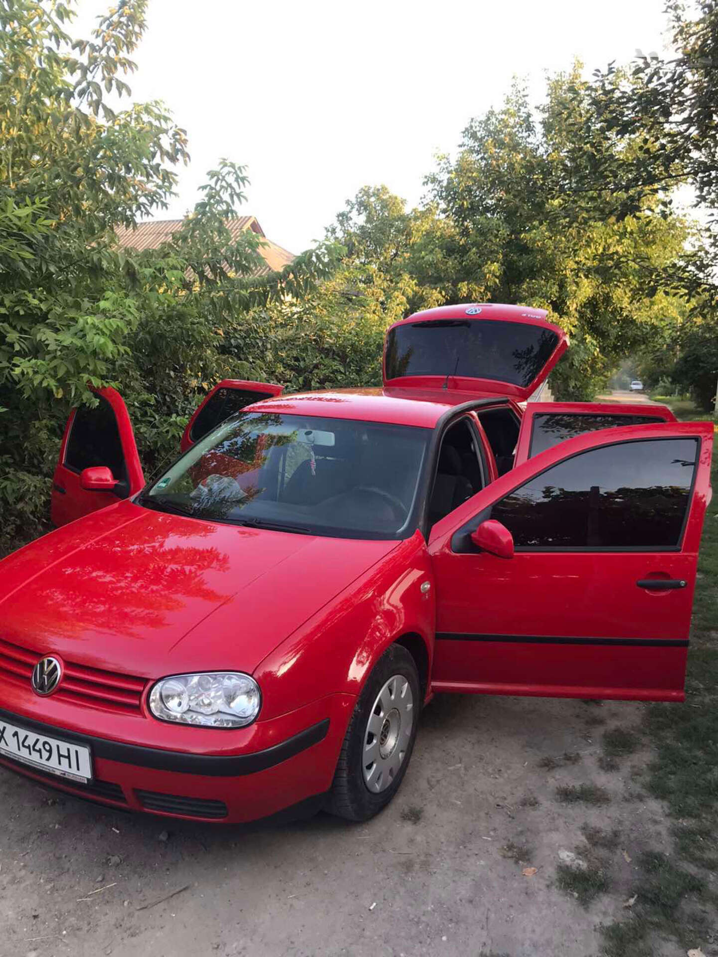 VOLKSWAGEN GOLF 2003